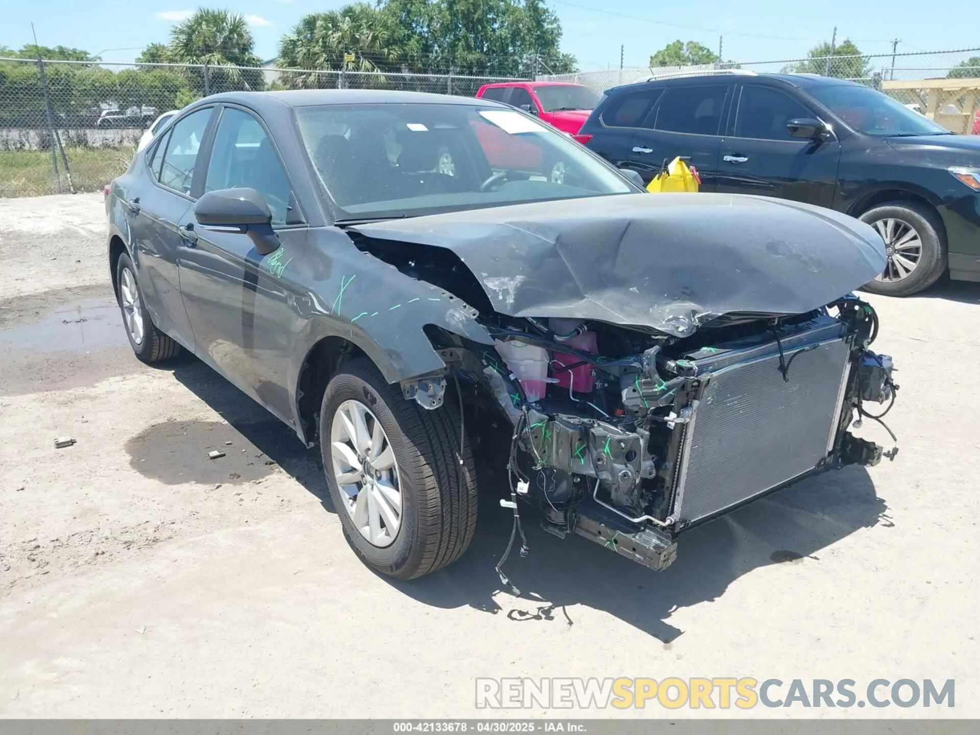 1 Photograph of a damaged car 4T1DAACKXSU573688 TOYOTA CAMRY 2025