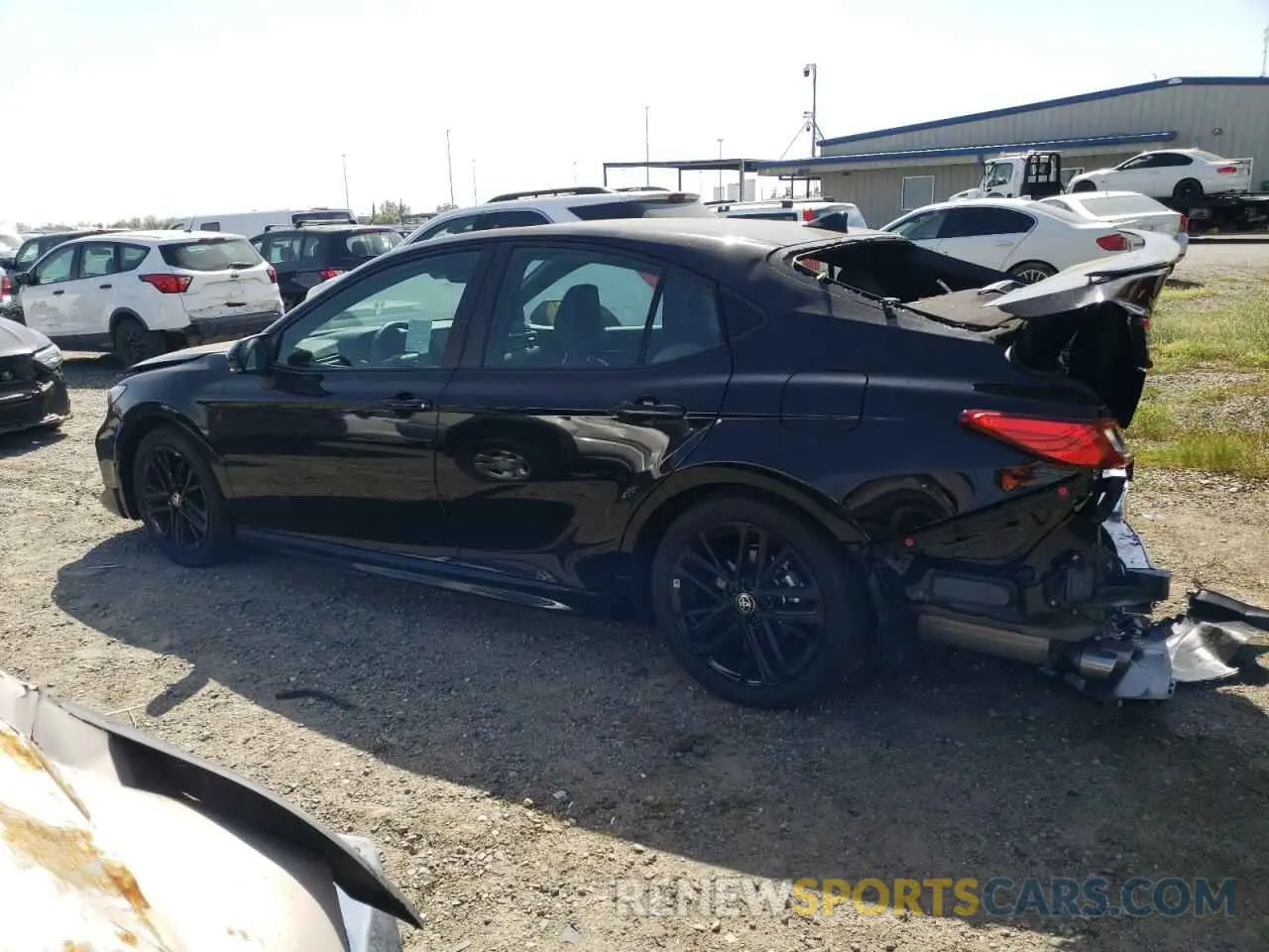 2 Photograph of a damaged car 4T1DAACKXSU582956 TOYOTA CAMRY 2025