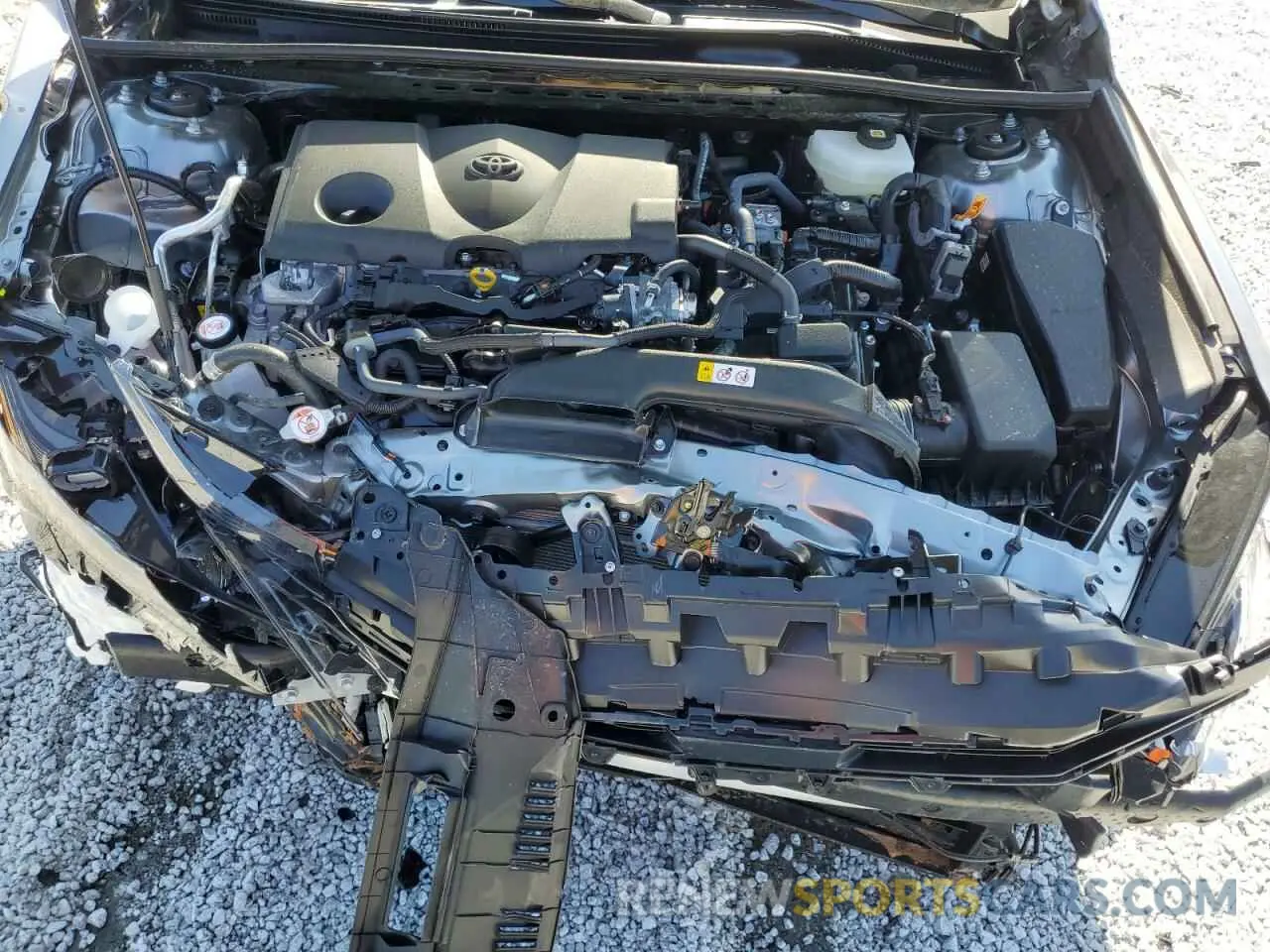 13 Photograph of a damaged car 4T1DAACKXSU589583 TOYOTA CAMRY 2025