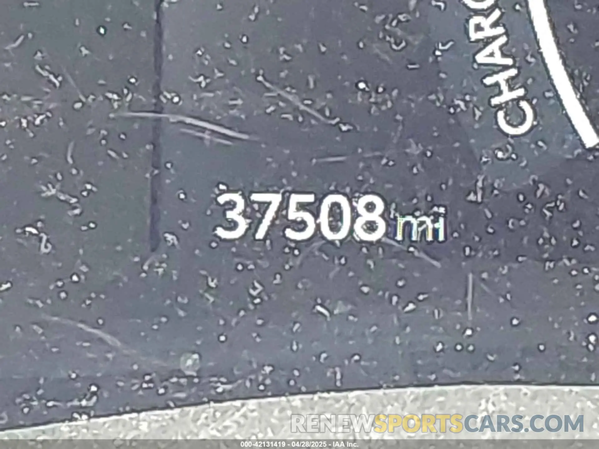 16 Photograph of a damaged car 4T1DBADK0SU000861 TOYOTA CAMRY 2025