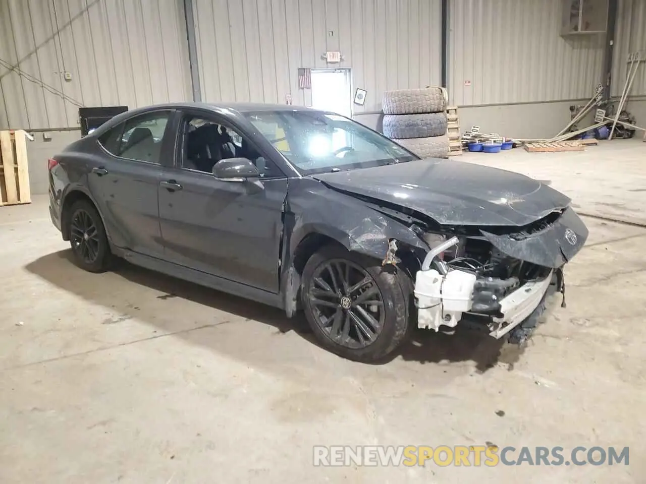 4 Photograph of a damaged car 4T1DBADK0SU518503 TOYOTA CAMRY 2025