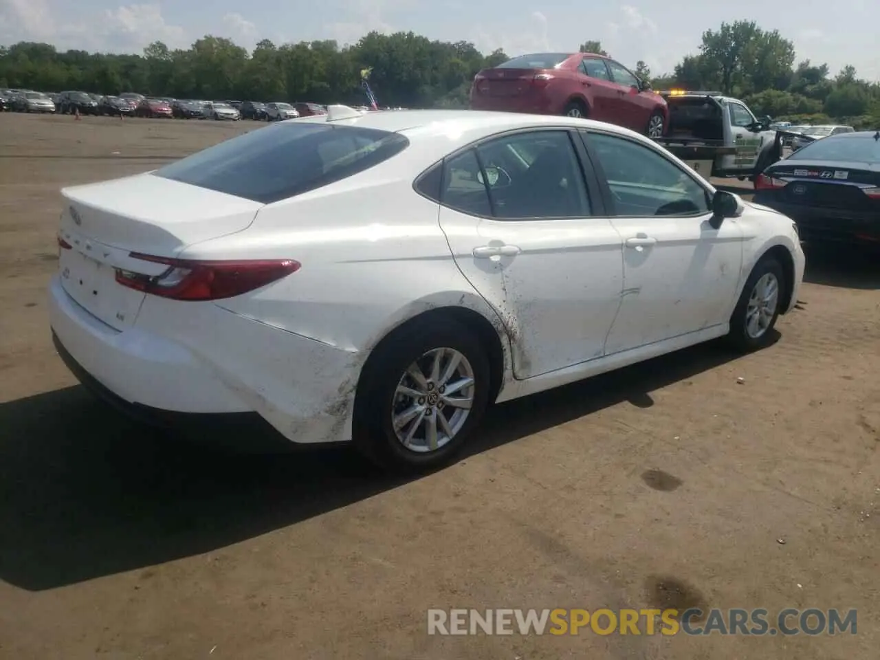 3 Photograph of a damaged car 4T1DBADK1SU002747 TOYOTA CAMRY 2025
