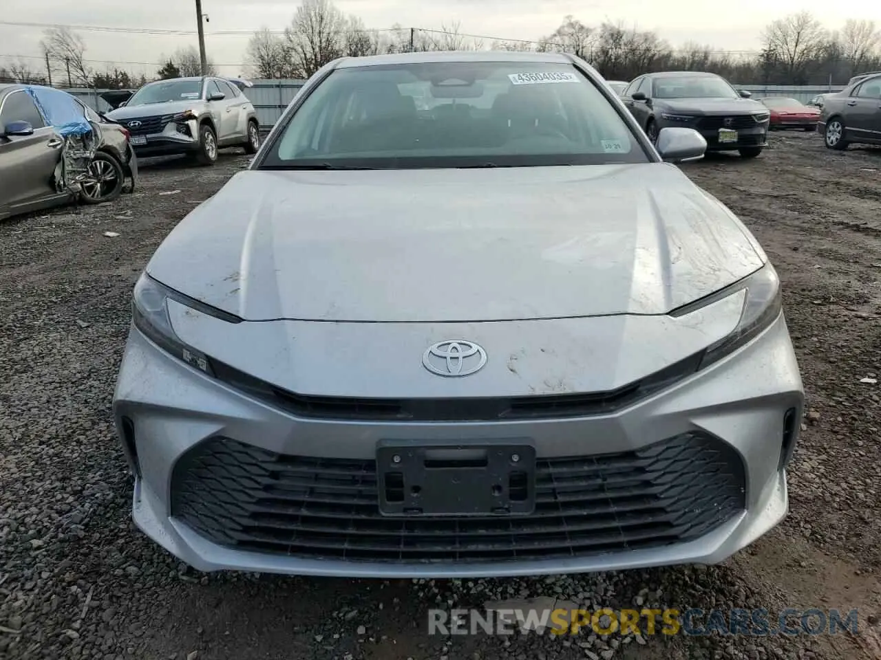 5 Photograph of a damaged car 4T1DBADK1SU512807 TOYOTA CAMRY 2025