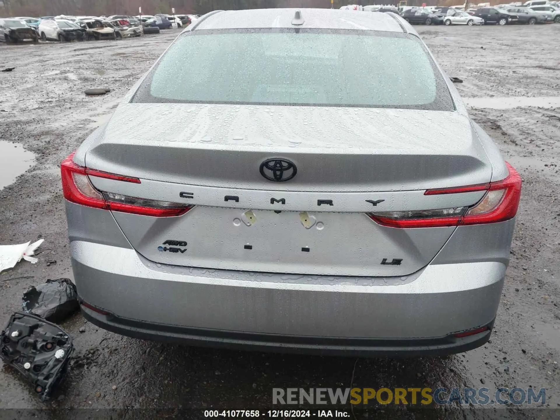 16 Photograph of a damaged car 4T1DBADK1SU514797 TOYOTA CAMRY 2025
