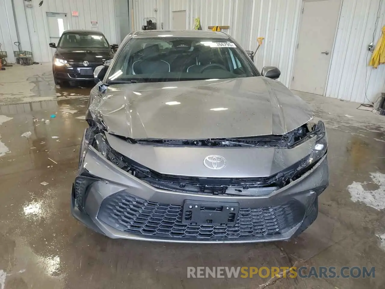 5 Photograph of a damaged car 4T1DBADK2SU504408 TOYOTA CAMRY 2025