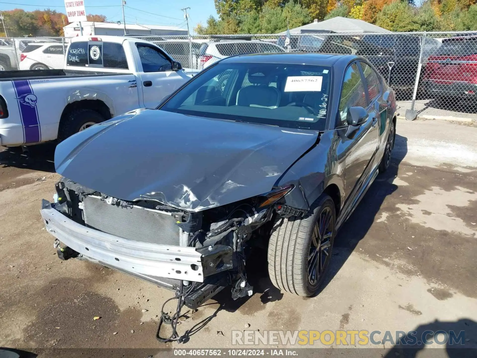 2 Photograph of a damaged car 4T1DBADK2SU505056 TOYOTA CAMRY 2025