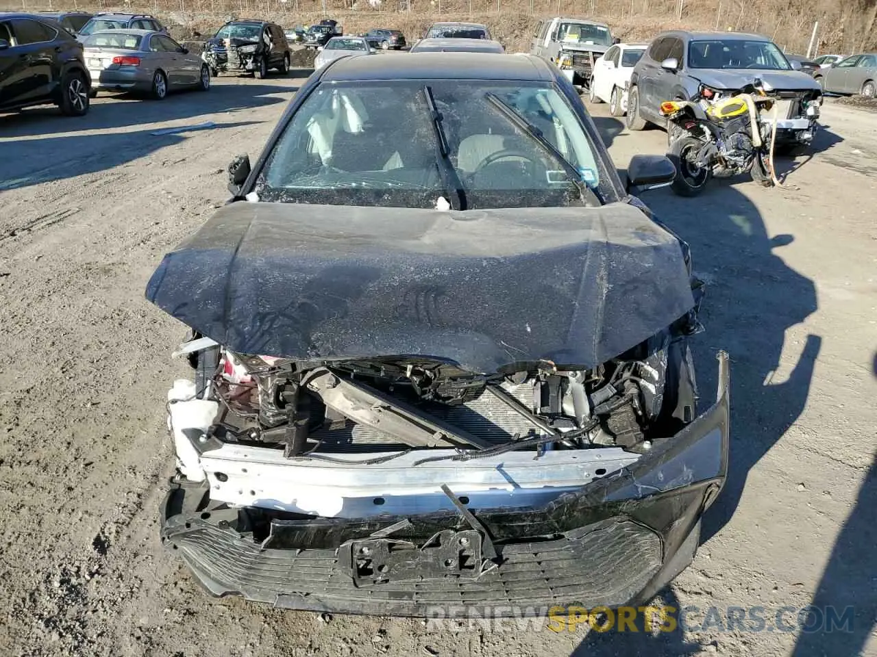 5 Photograph of a damaged car 4T1DBADK2SU510015 TOYOTA CAMRY 2025