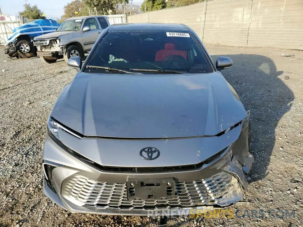 5 Photograph of a damaged car 4T1DBADK2SU510631 TOYOTA CAMRY 2025