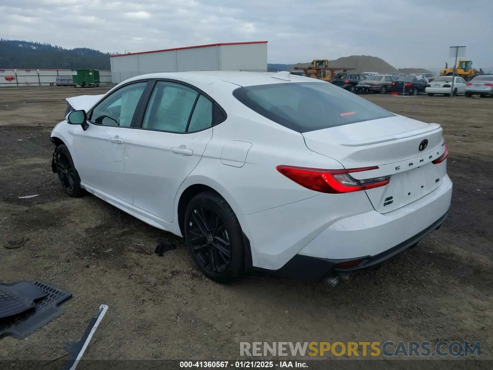 3 Photograph of a damaged car 4T1DBADK2SU513738 TOYOTA CAMRY 2025