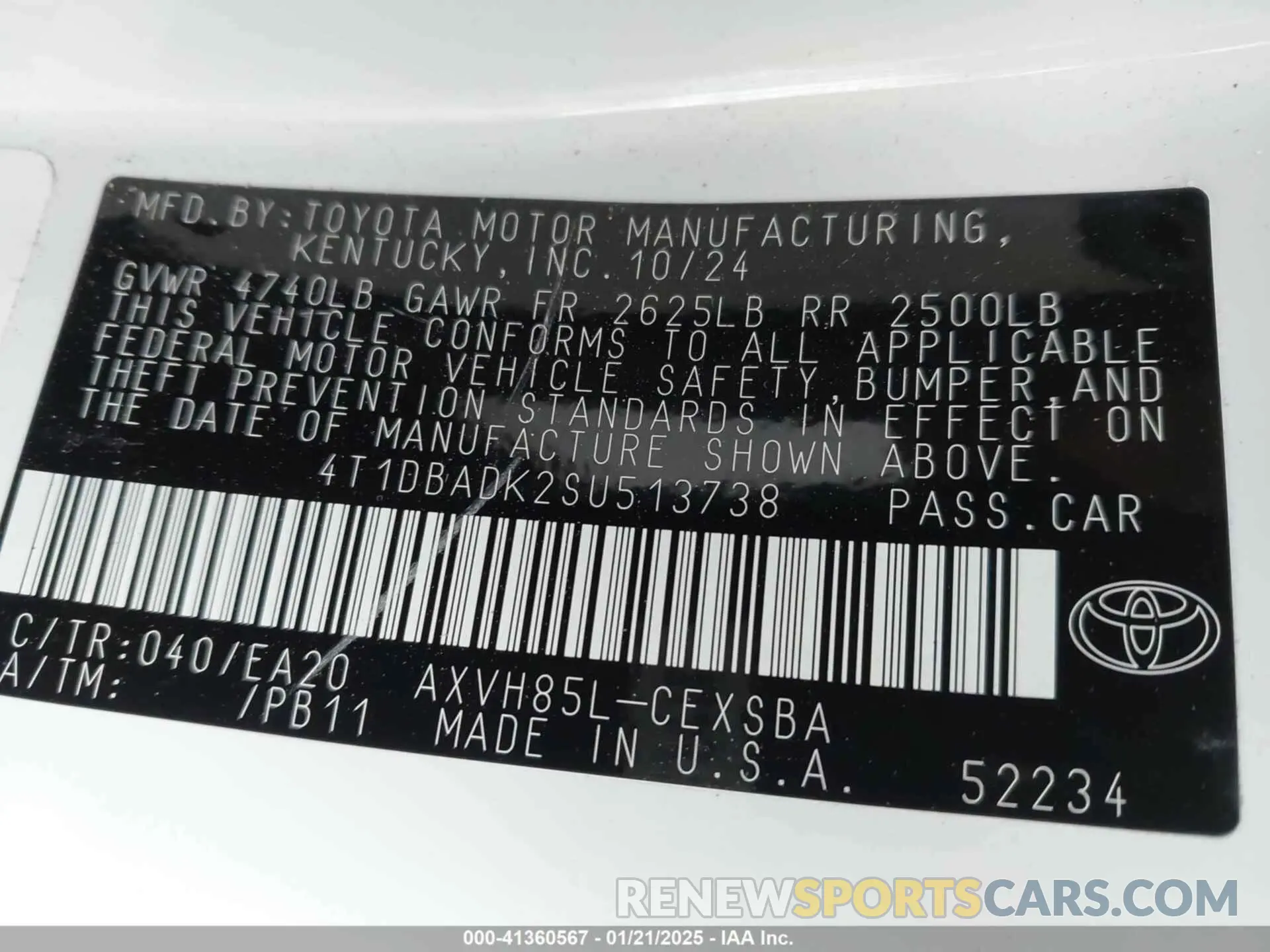 9 Photograph of a damaged car 4T1DBADK2SU513738 TOYOTA CAMRY 2025