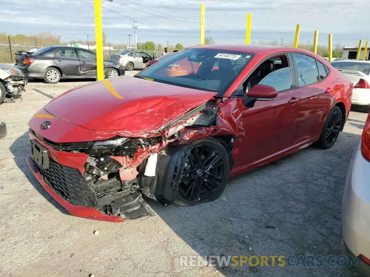 1 Photograph of a damaged car 4T1DBADK3SU015225 TOYOTA CAMRY 2025