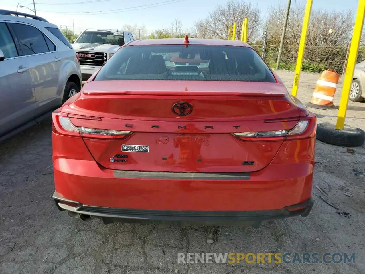 6 Photograph of a damaged car 4T1DBADK3SU015225 TOYOTA CAMRY 2025