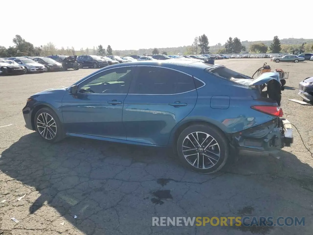 2 Photograph of a damaged car 4T1DBADK3SU502862 TOYOTA CAMRY 2025
