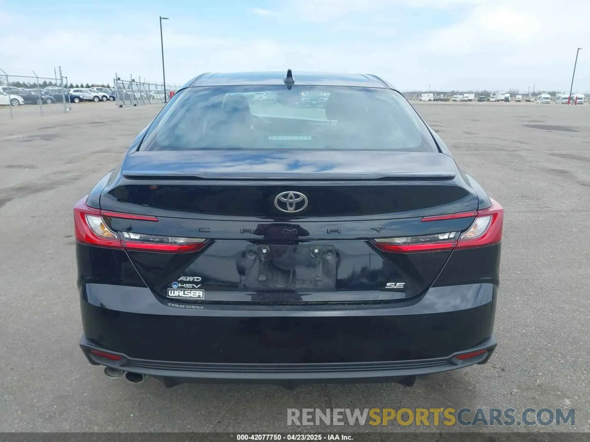 16 Photograph of a damaged car 4T1DBADK3SU506409 TOYOTA CAMRY 2025