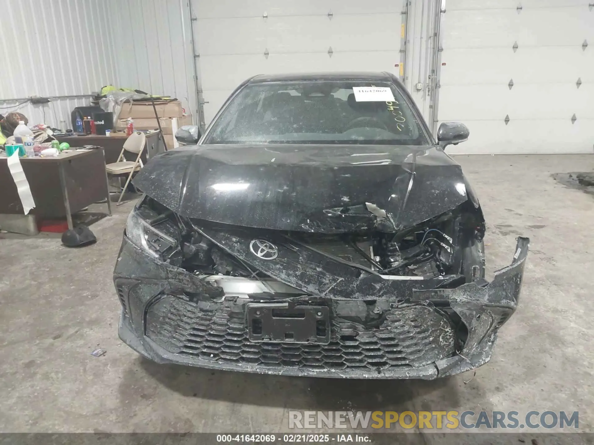 12 Photograph of a damaged car 4T1DBADK3SU509830 TOYOTA CAMRY 2025