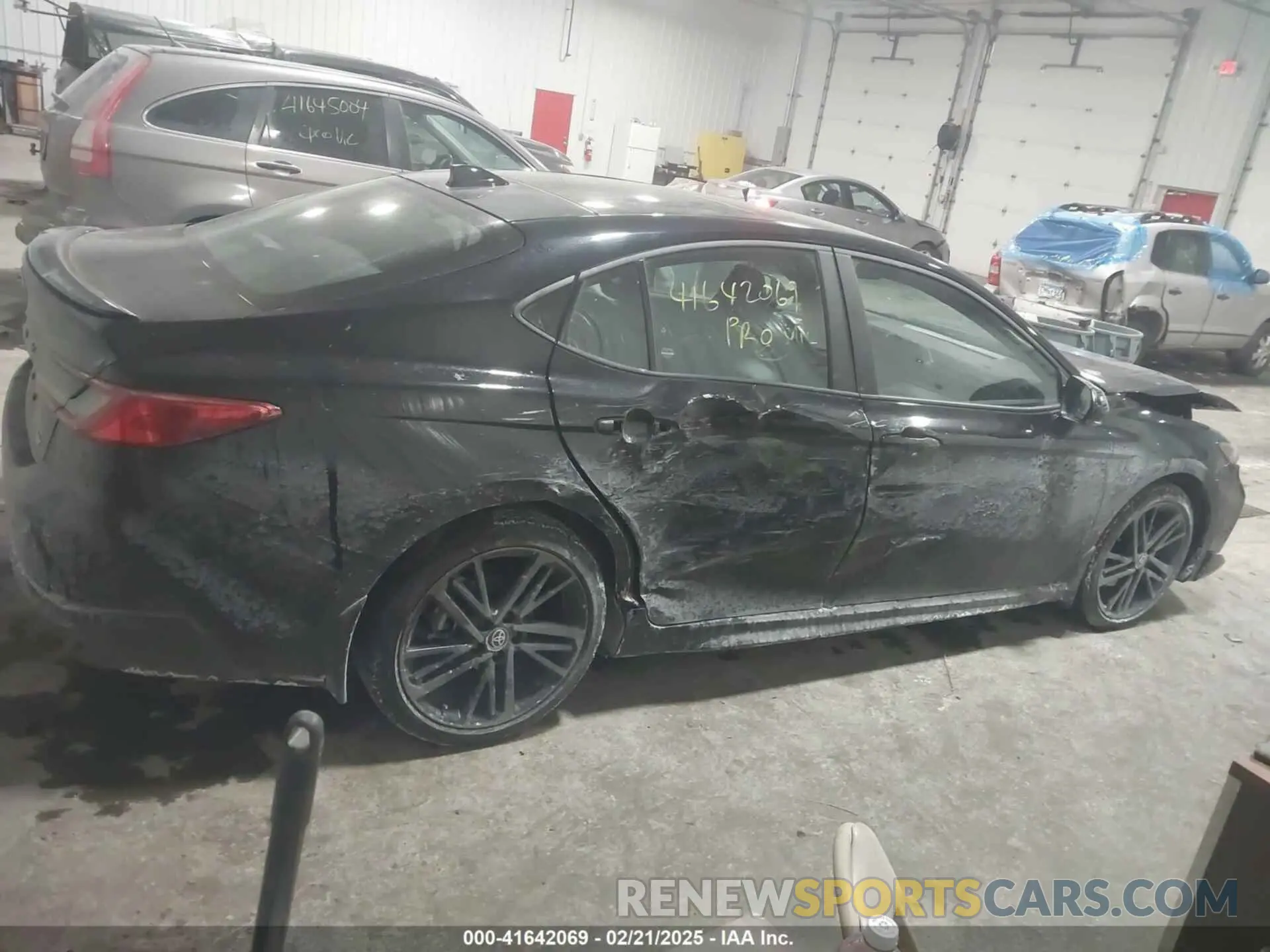 13 Photograph of a damaged car 4T1DBADK3SU509830 TOYOTA CAMRY 2025
