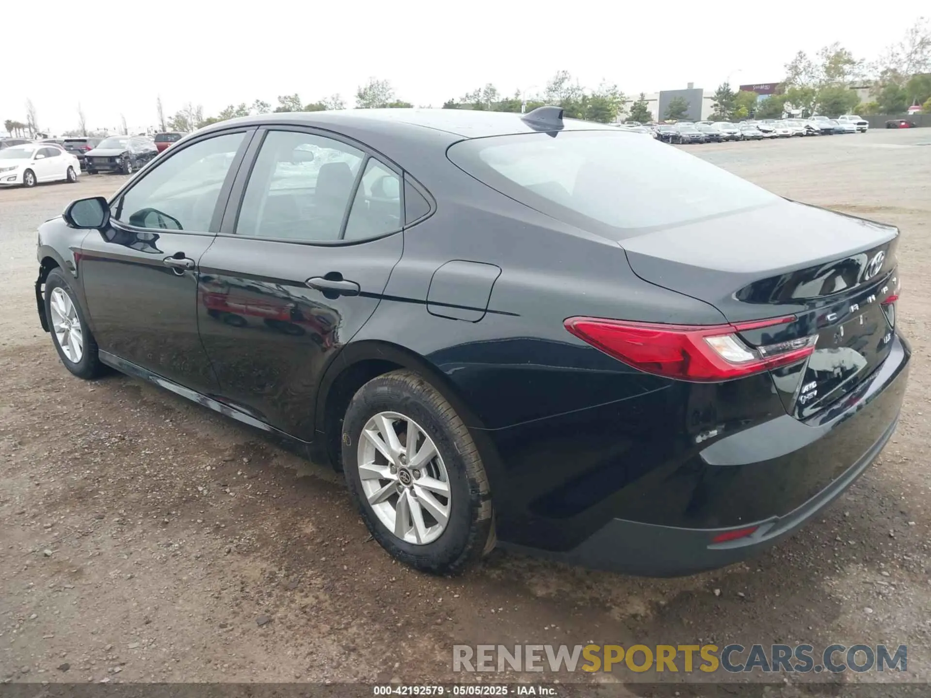 3 Photograph of a damaged car 4T1DBADK4SU004184 TOYOTA CAMRY 2025