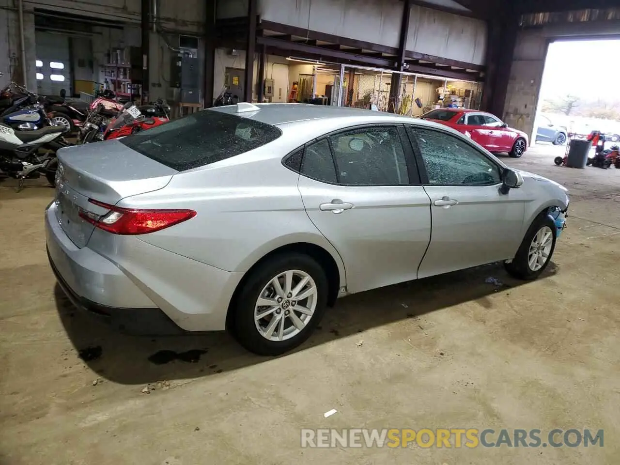 3 Photograph of a damaged car 4T1DBADK4SU011300 TOYOTA CAMRY 2025