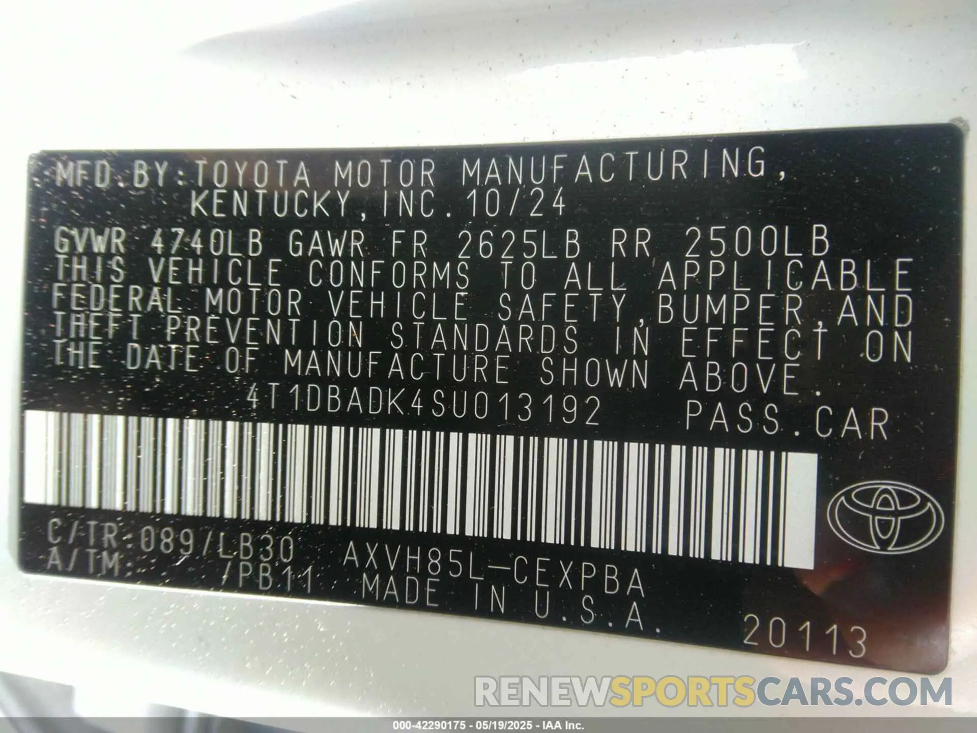 9 Photograph of a damaged car 4T1DBADK4SU013192 TOYOTA CAMRY 2025