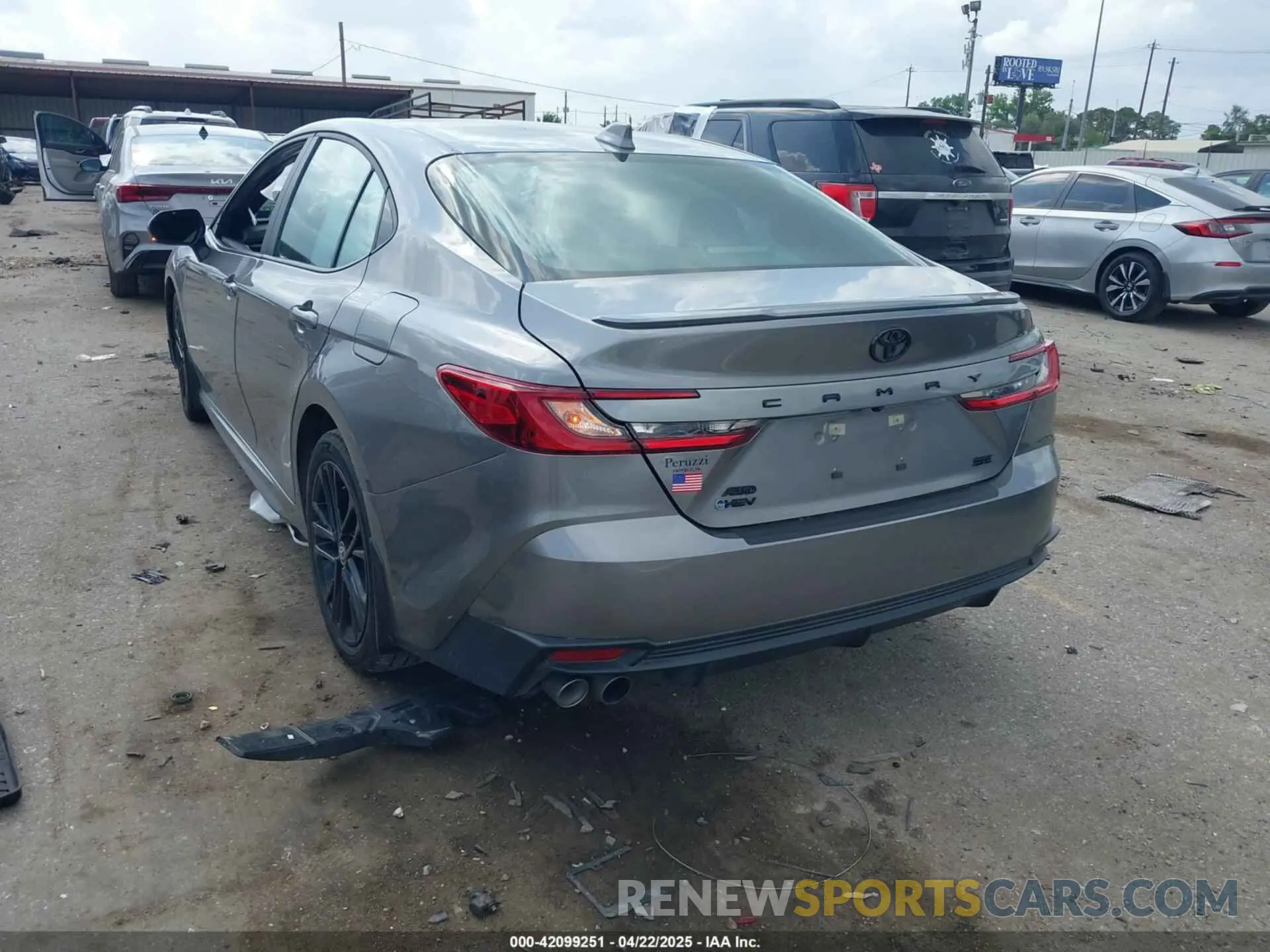 3 Photograph of a damaged car 4T1DBADK4SU510470 TOYOTA CAMRY 2025