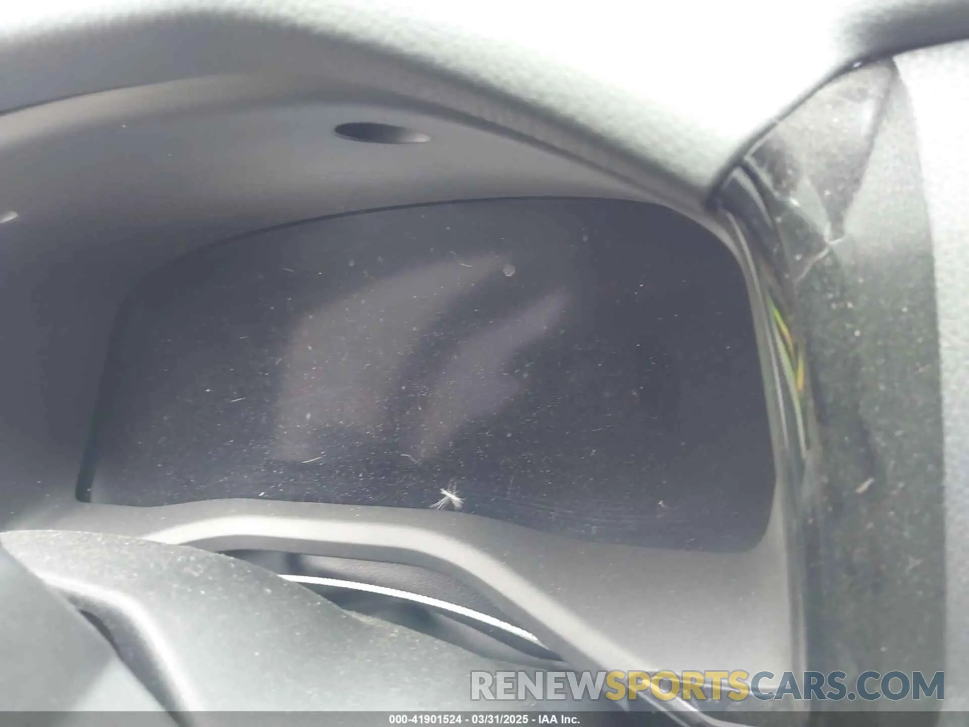 16 Photograph of a damaged car 4T1DBADK4SU514096 TOYOTA CAMRY 2025