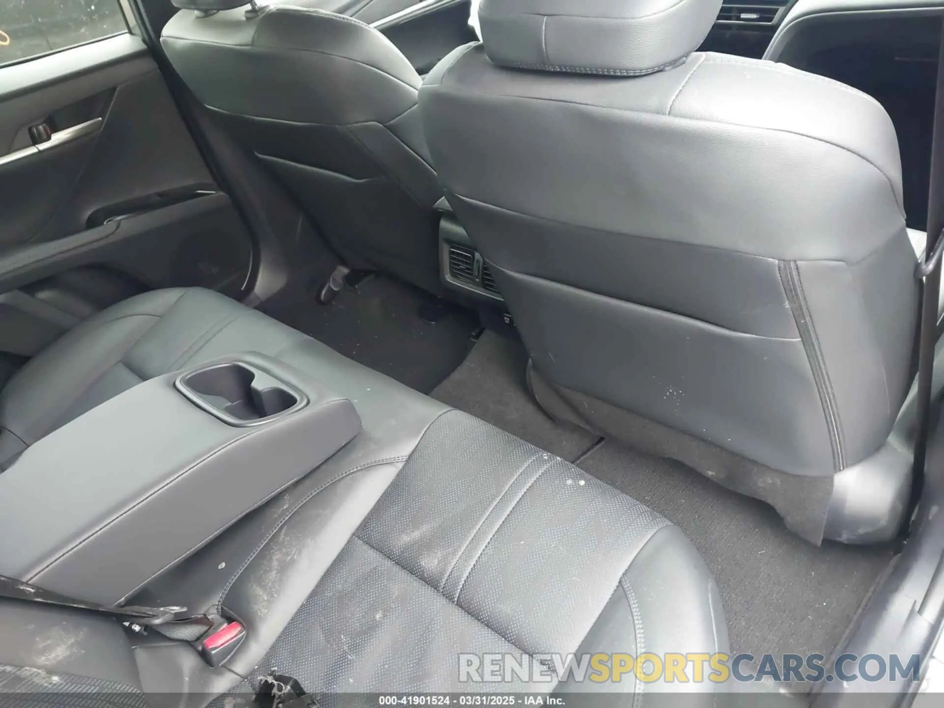 8 Photograph of a damaged car 4T1DBADK4SU514096 TOYOTA CAMRY 2025