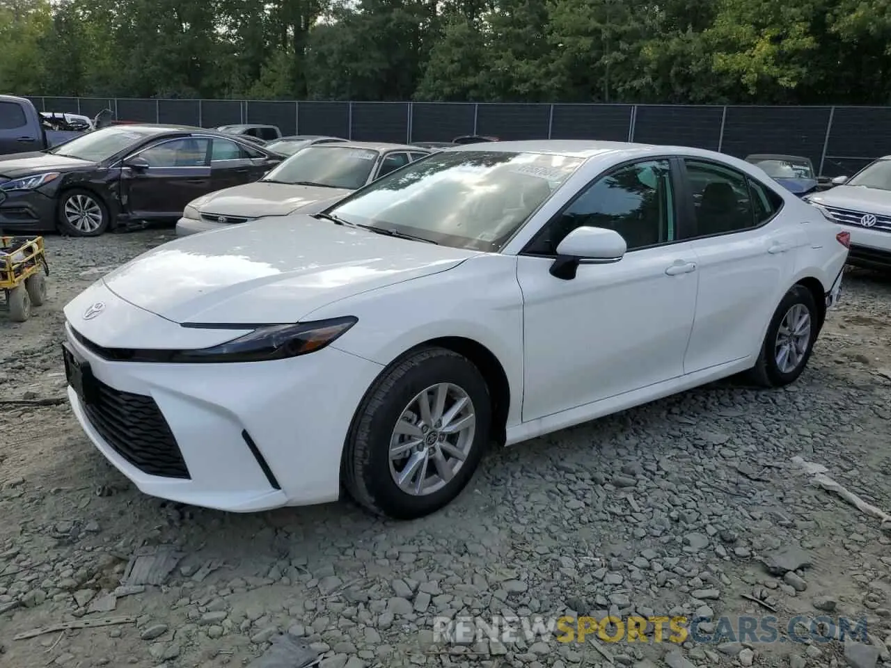 1 Photograph of a damaged car 4T1DBADK5SU002721 TOYOTA CAMRY 2025