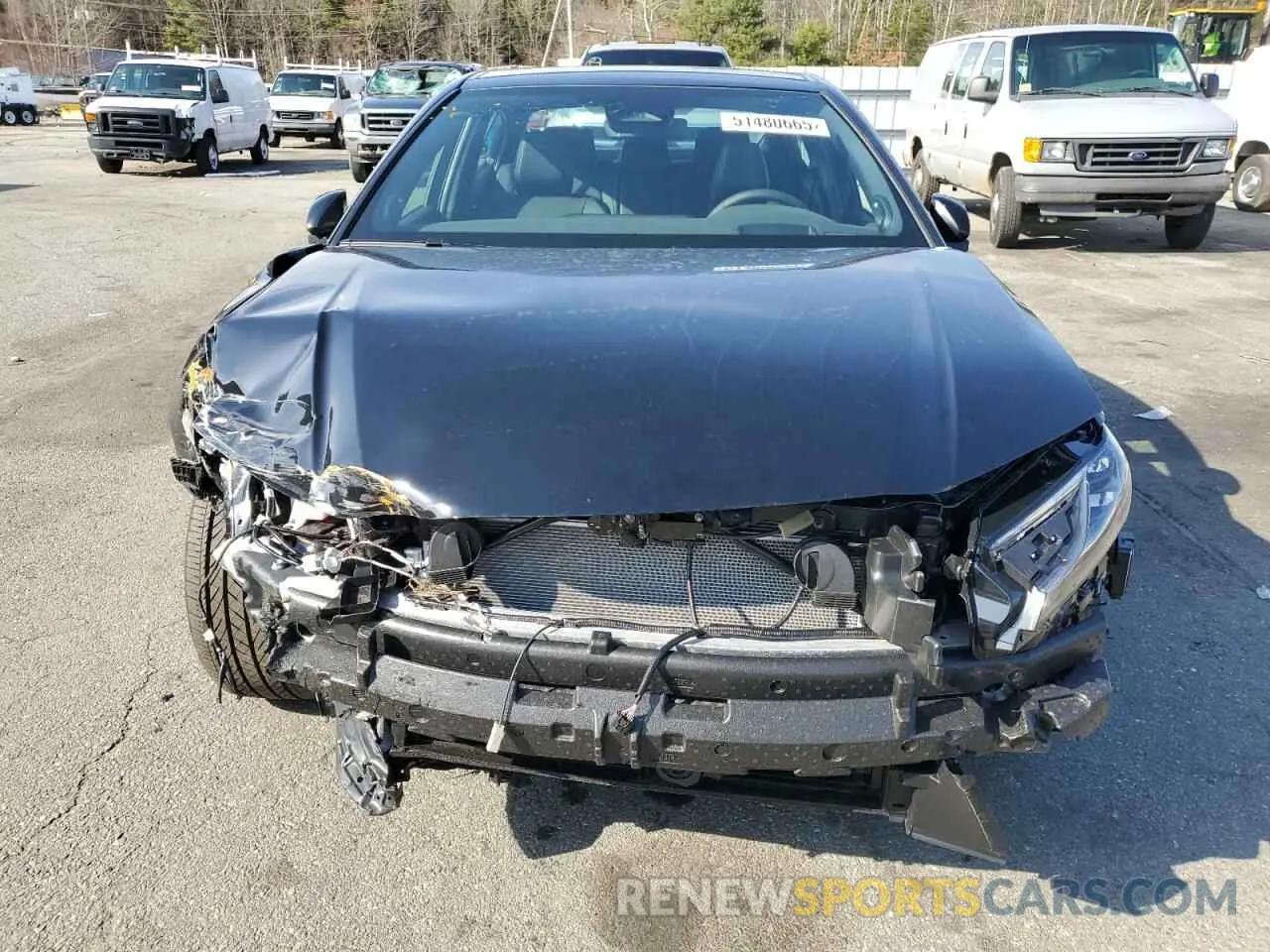 5 Photograph of a damaged car 4T1DBADK5SU015503 TOYOTA CAMRY 2025