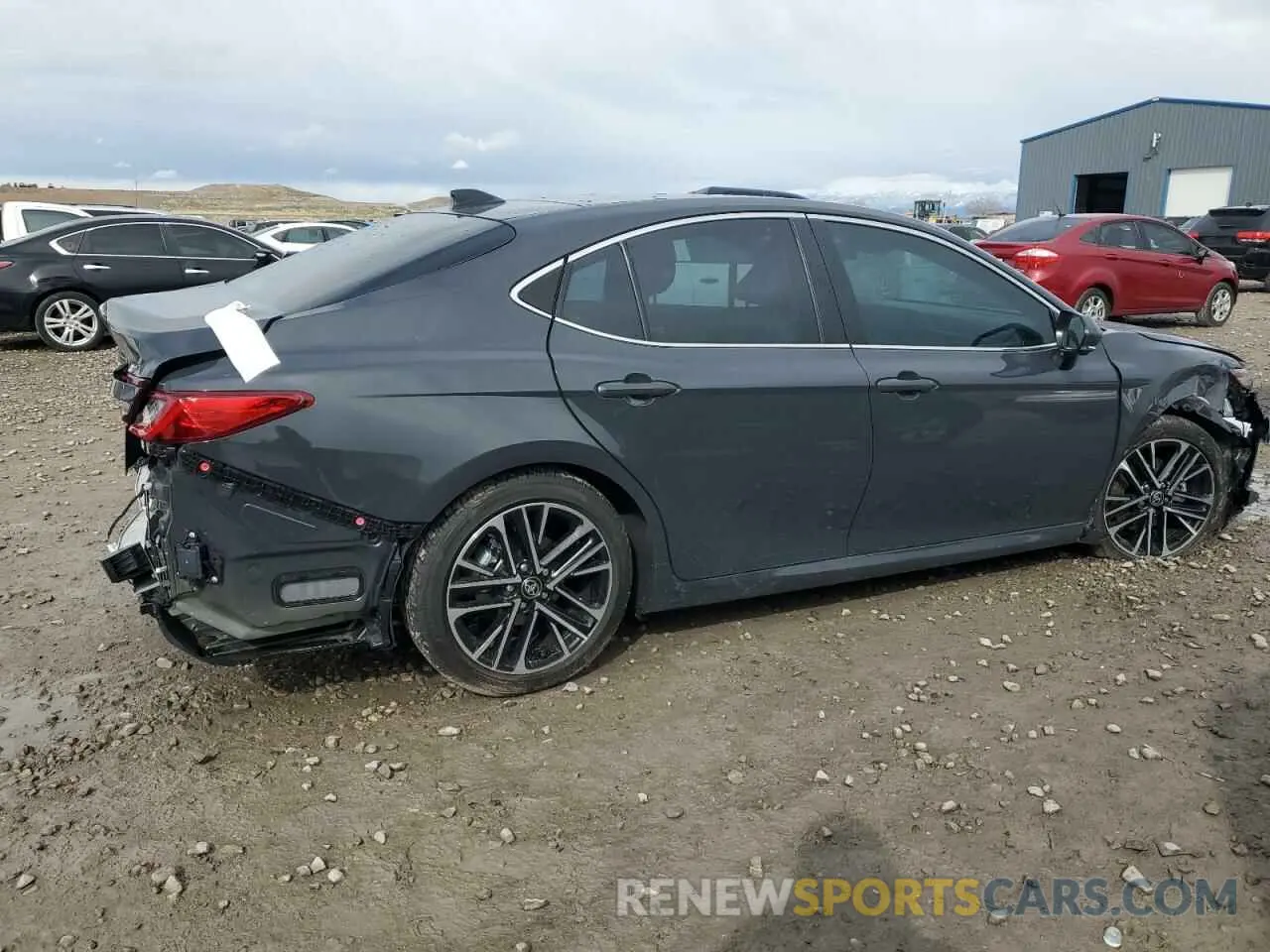 3 Photograph of a damaged car 4T1DBADK5SU019065 TOYOTA CAMRY 2025