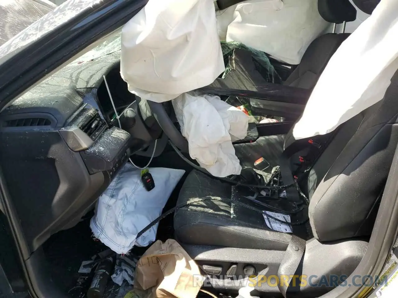 7 Photograph of a damaged car 4T1DBADK5SU518657 TOYOTA CAMRY 2025