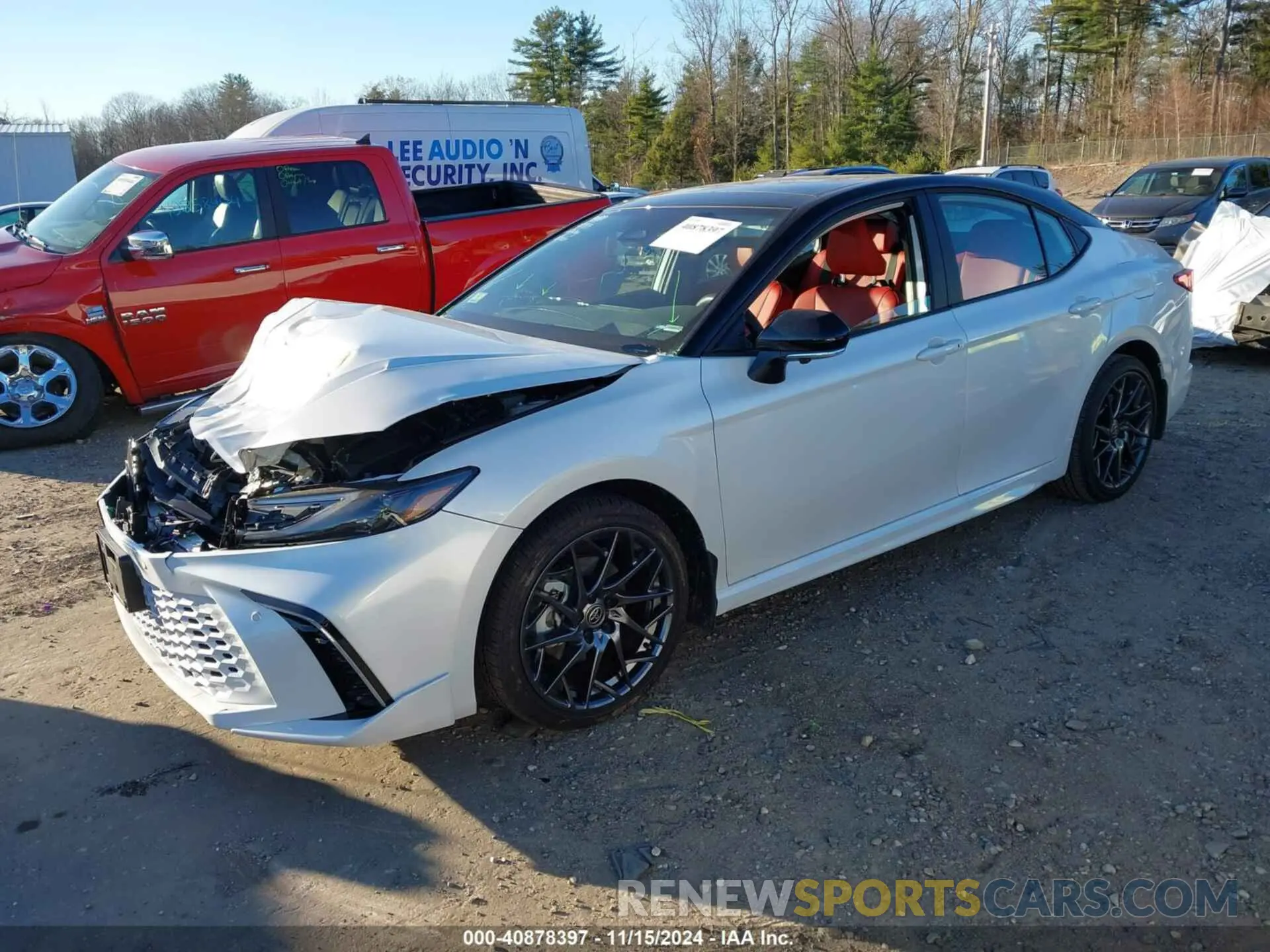 2 Photograph of a damaged car 4T1DBADK6SU002243 TOYOTA CAMRY 2025