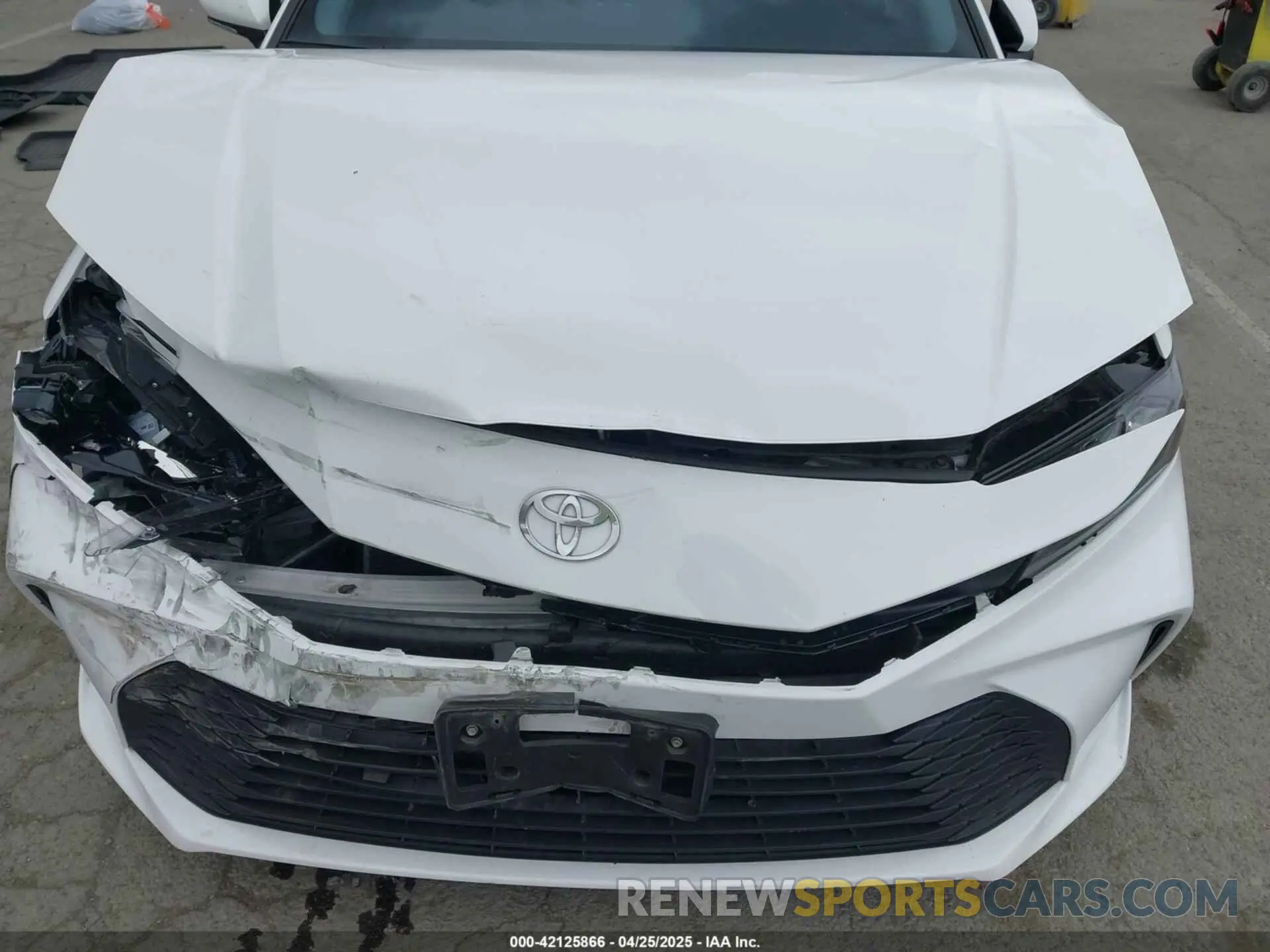 6 Photograph of a damaged car 4T1DBADK6SU002775 TOYOTA CAMRY 2025