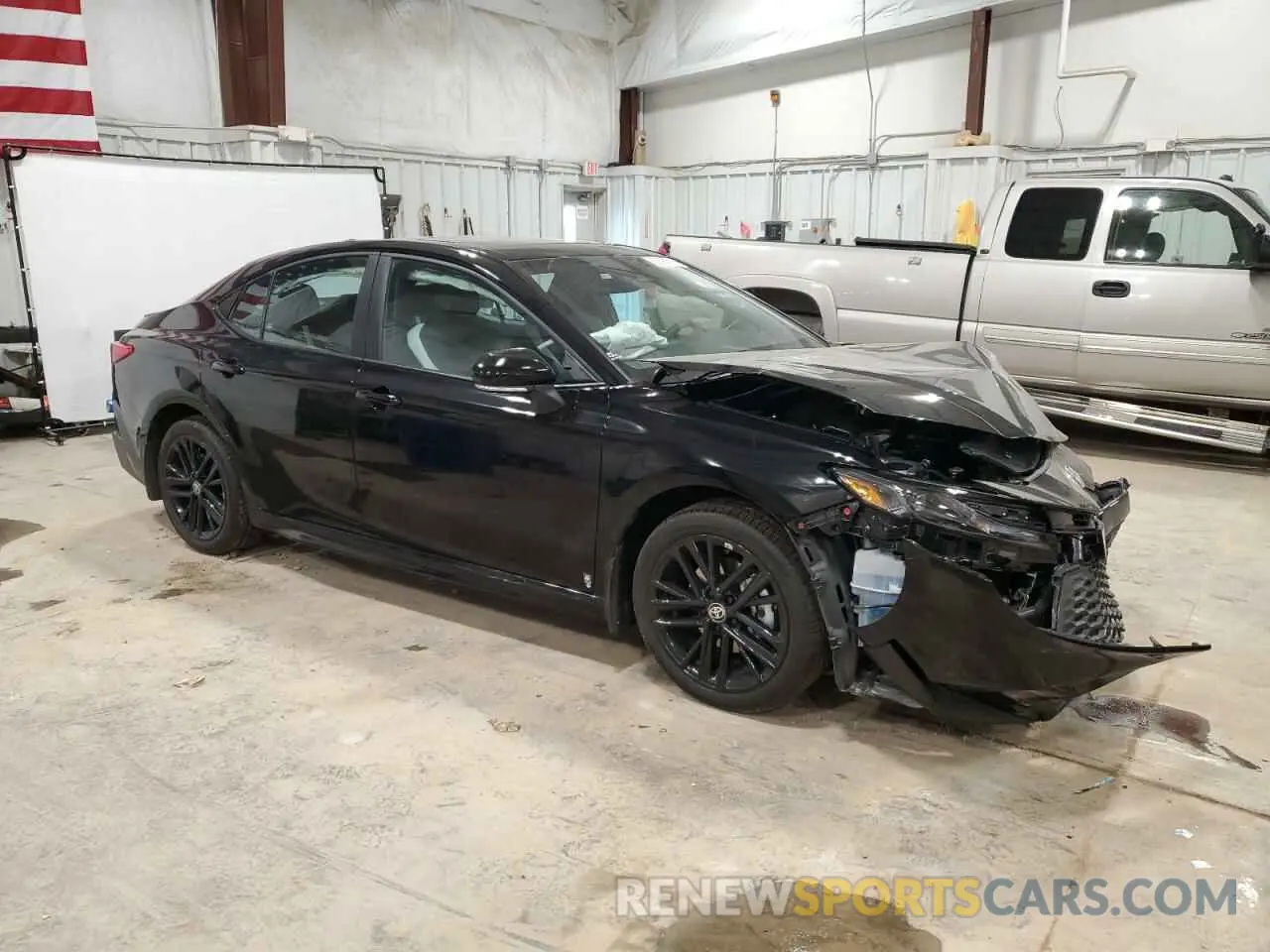 4 Photograph of a damaged car 4T1DBADK6SU519218 TOYOTA CAMRY 2025