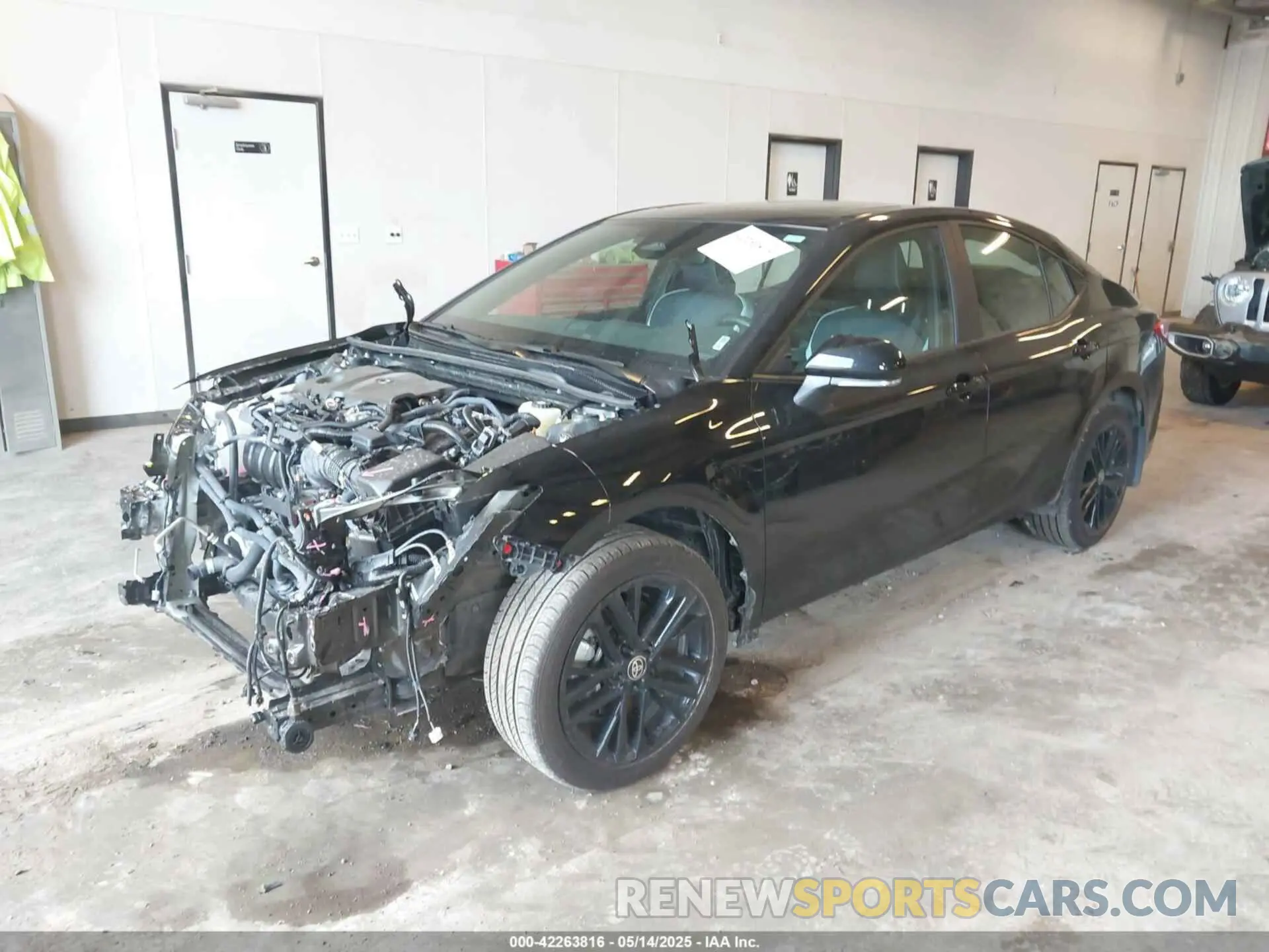 2 Photograph of a damaged car 4T1DBADK7SU510284 TOYOTA CAMRY 2025