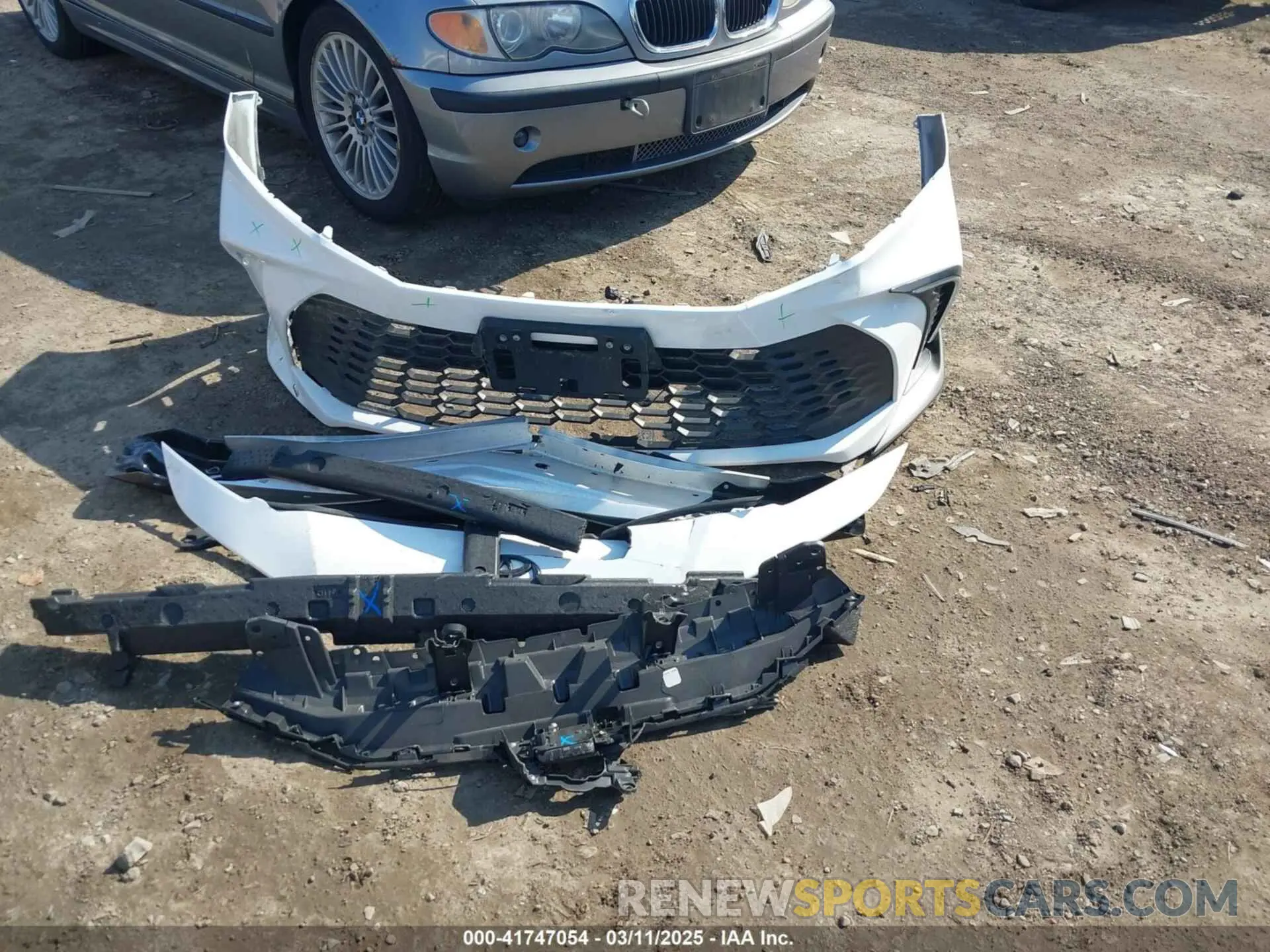 12 Photograph of a damaged car 4T1DBADK7SU512701 TOYOTA CAMRY 2025