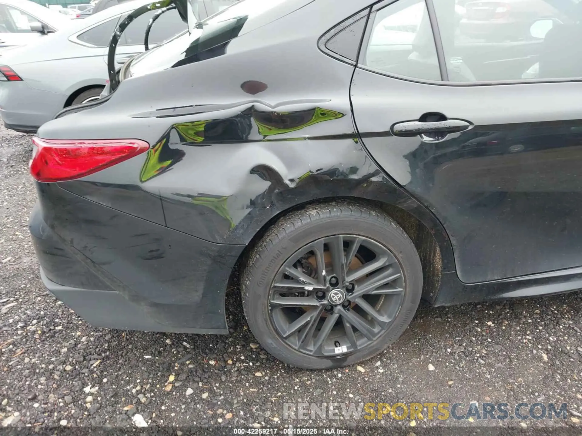 6 Photograph of a damaged car 4T1DBADK7SU513802 TOYOTA CAMRY 2025