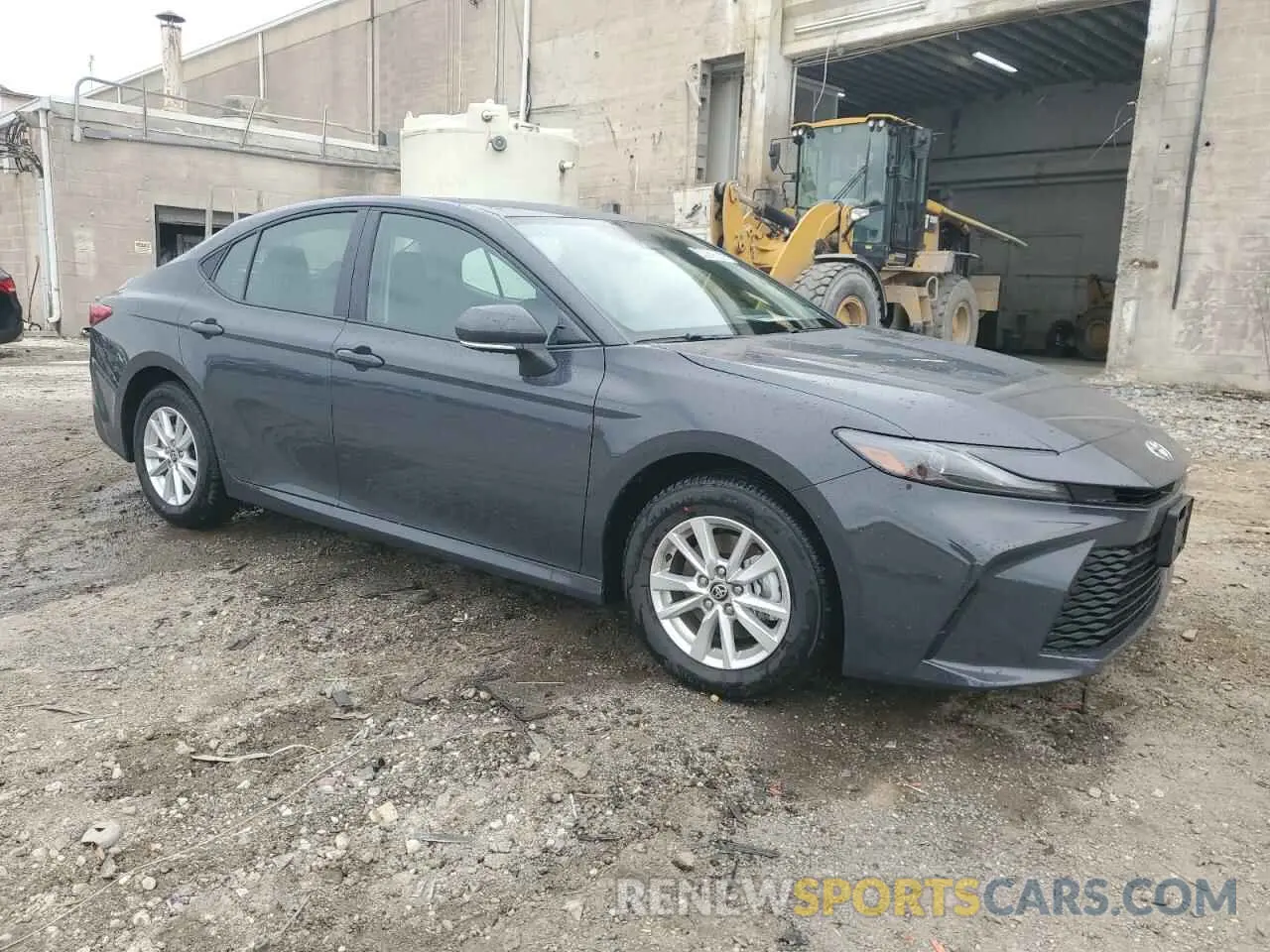 4 Photograph of a damaged car 4T1DBADK7SU525187 TOYOTA CAMRY 2025