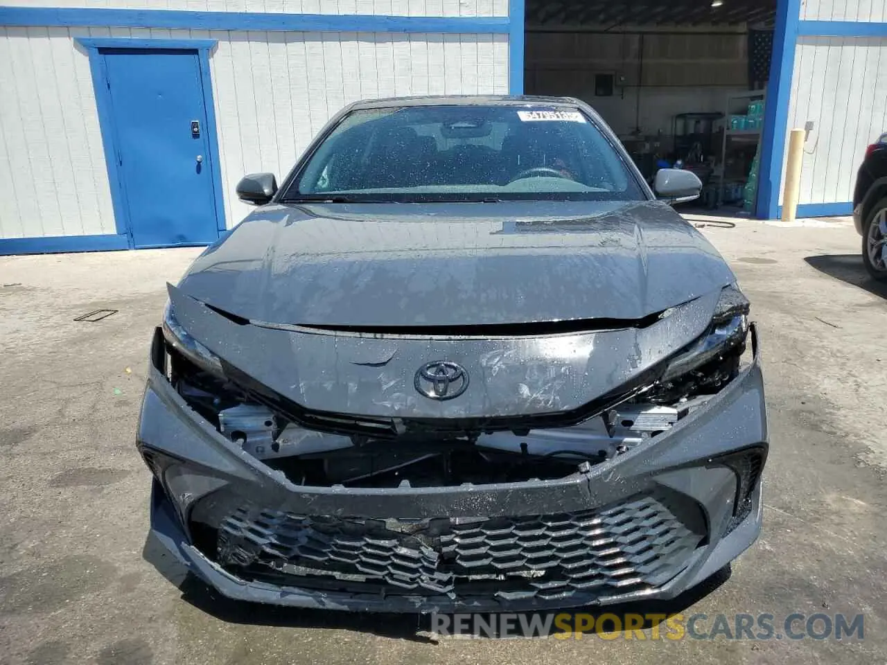 5 Photograph of a damaged car 4T1DBADK8SU505451 TOYOTA CAMRY 2025