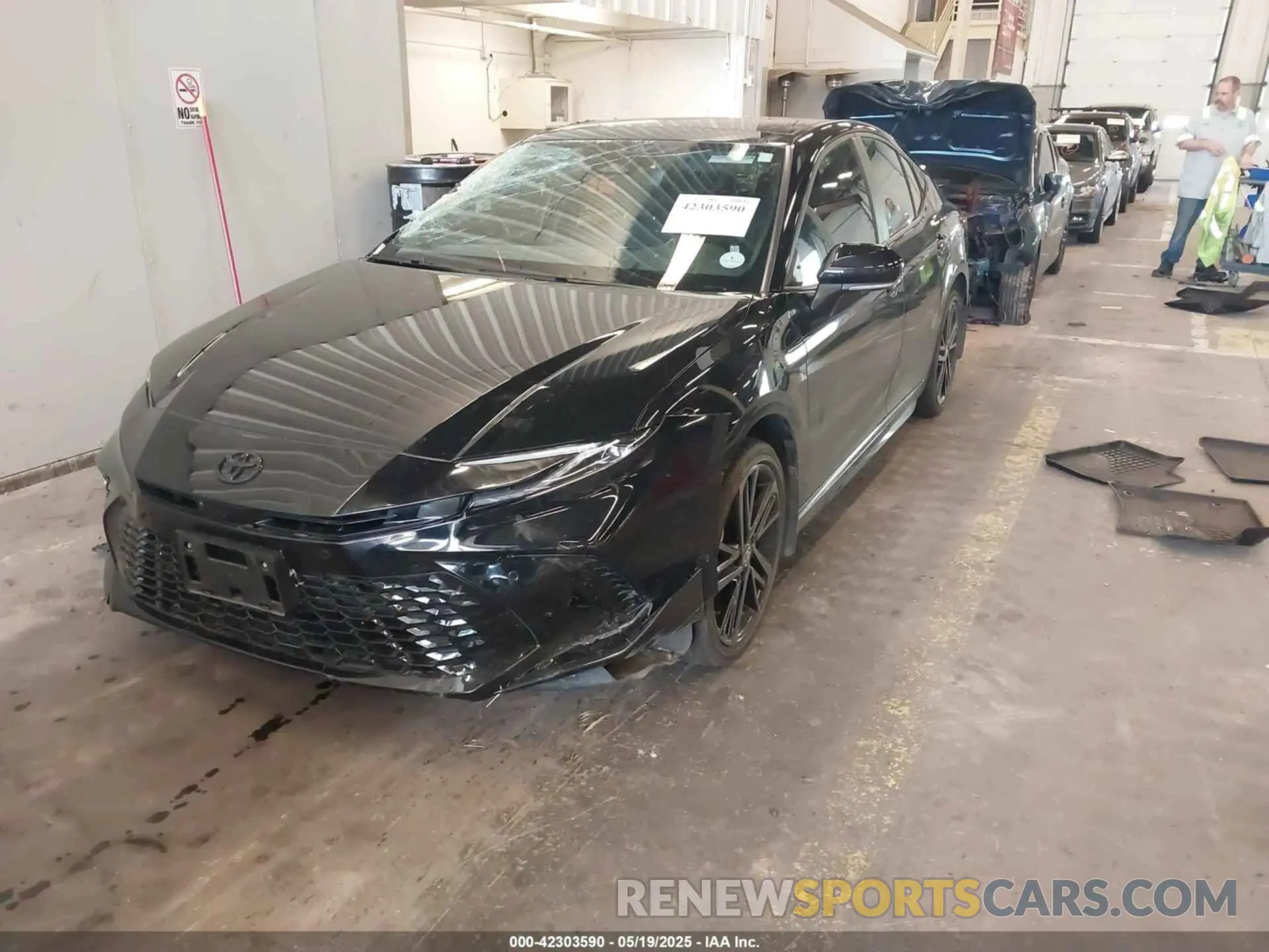 2 Photograph of a damaged car 4T1DBADK8SU510214 TOYOTA CAMRY 2025
