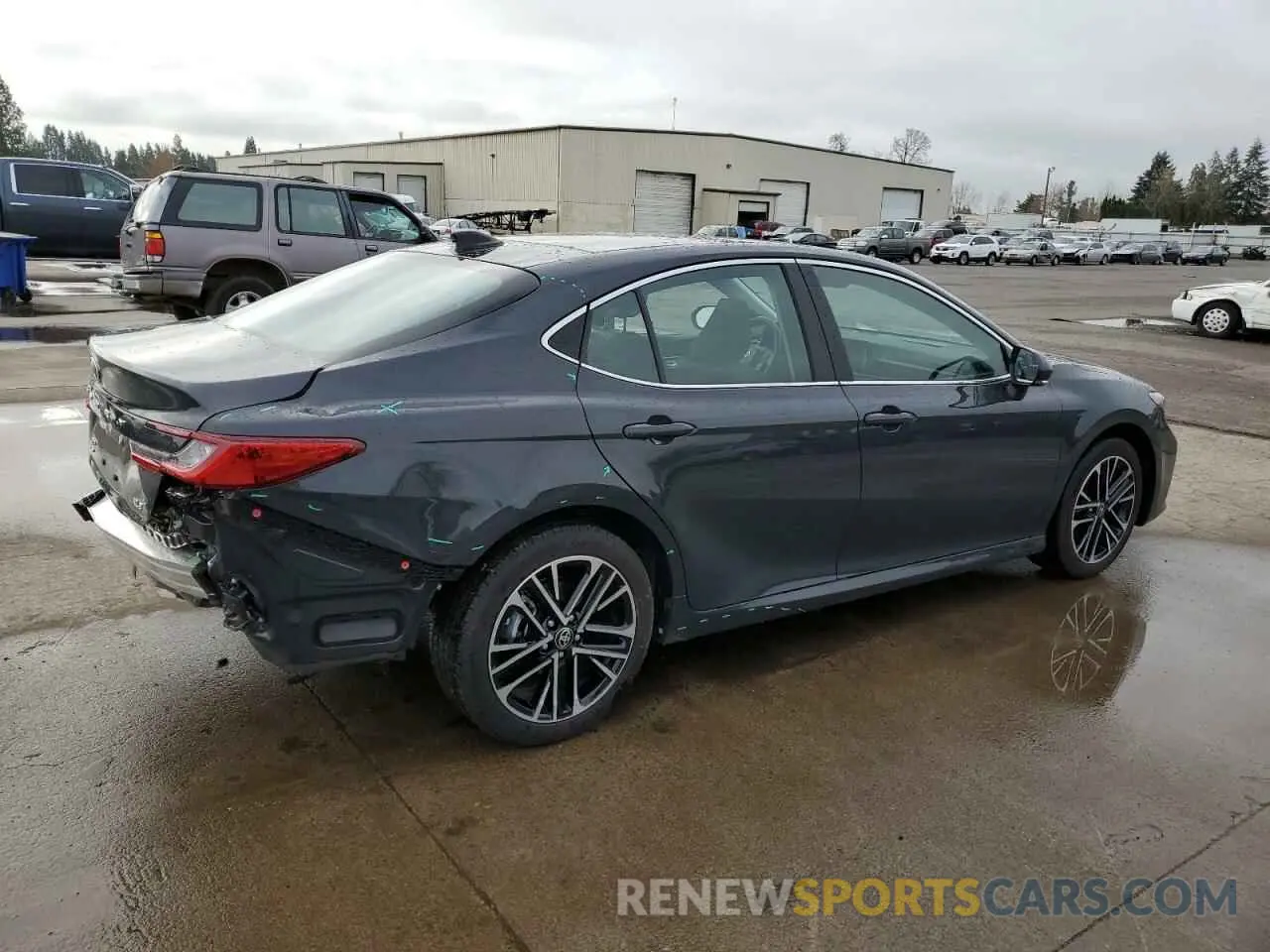 3 Photograph of a damaged car 4T1DBADK8SU515316 TOYOTA CAMRY 2025