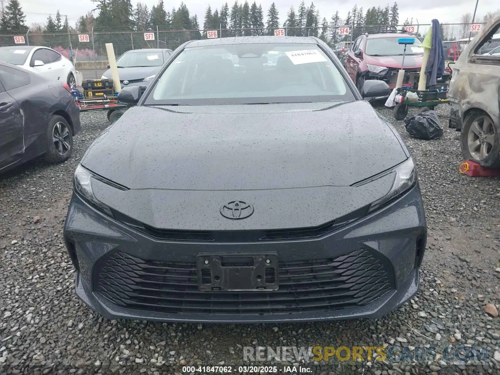 13 Photograph of a damaged car 4T1DBADK8SU516255 TOYOTA CAMRY 2025