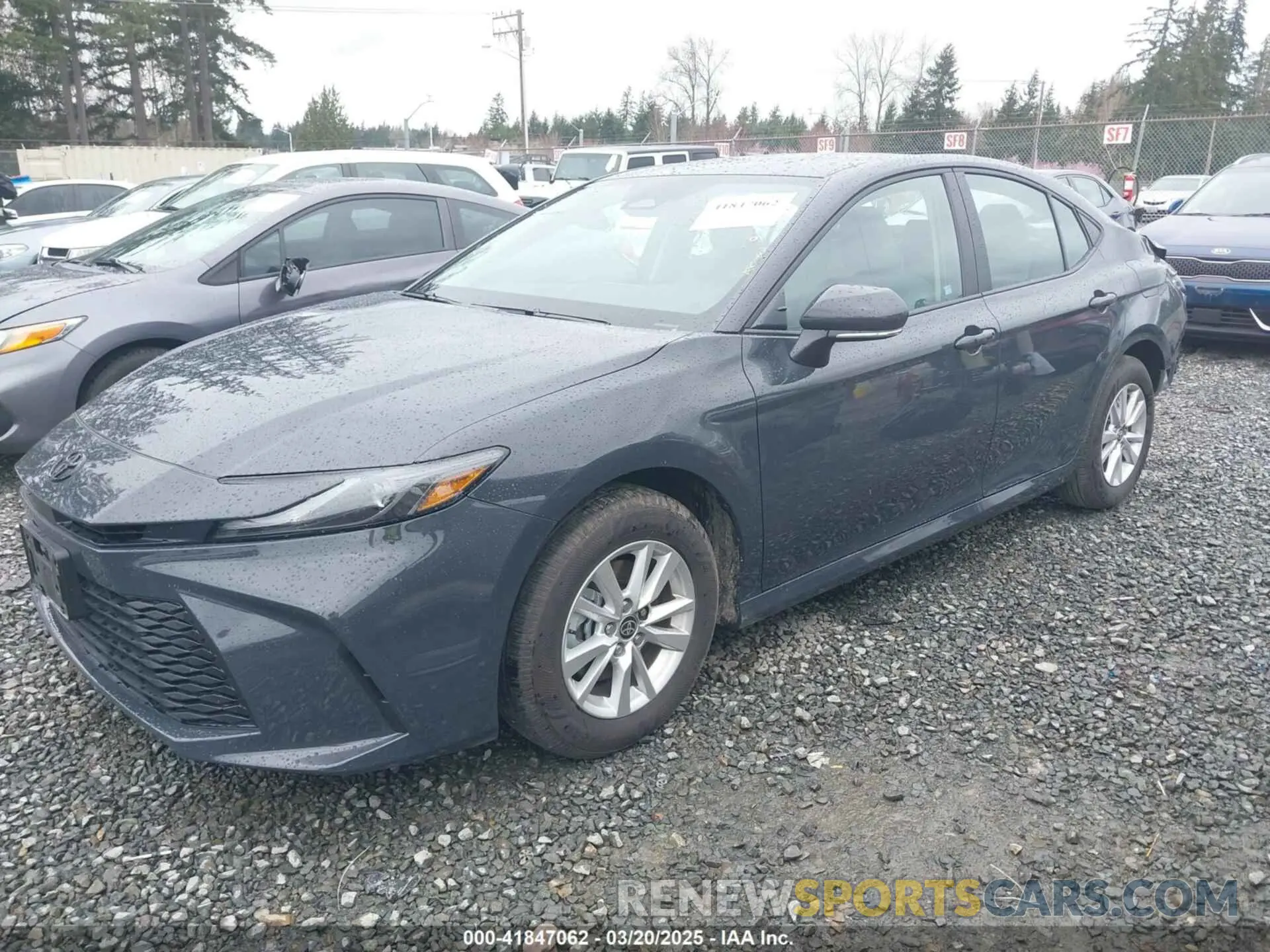 2 Photograph of a damaged car 4T1DBADK8SU516255 TOYOTA CAMRY 2025