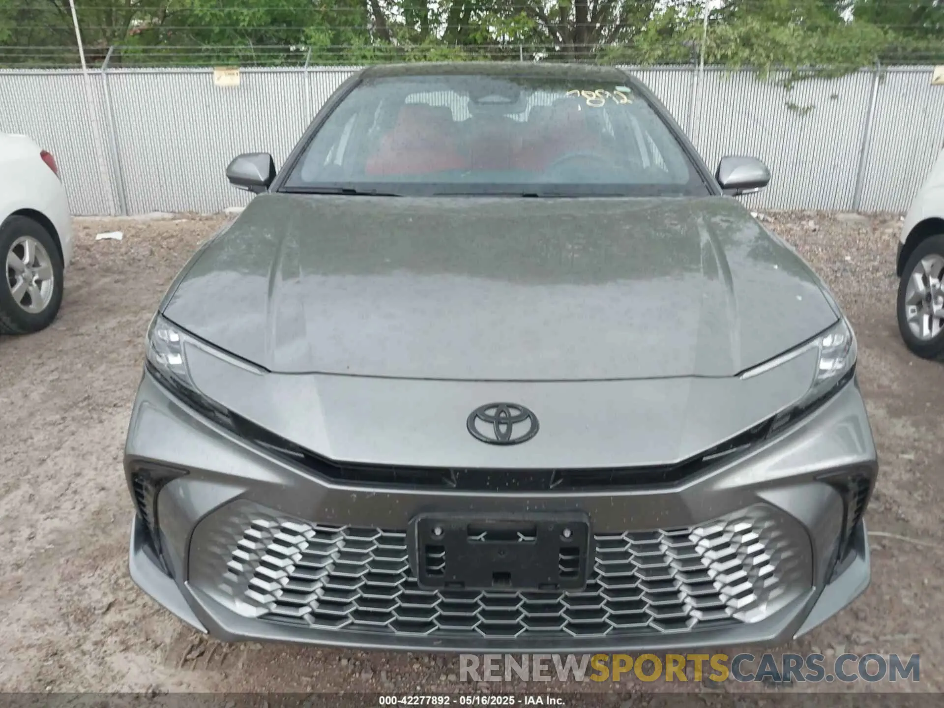 12 Photograph of a damaged car 4T1DBADK8SU525909 TOYOTA CAMRY 2025