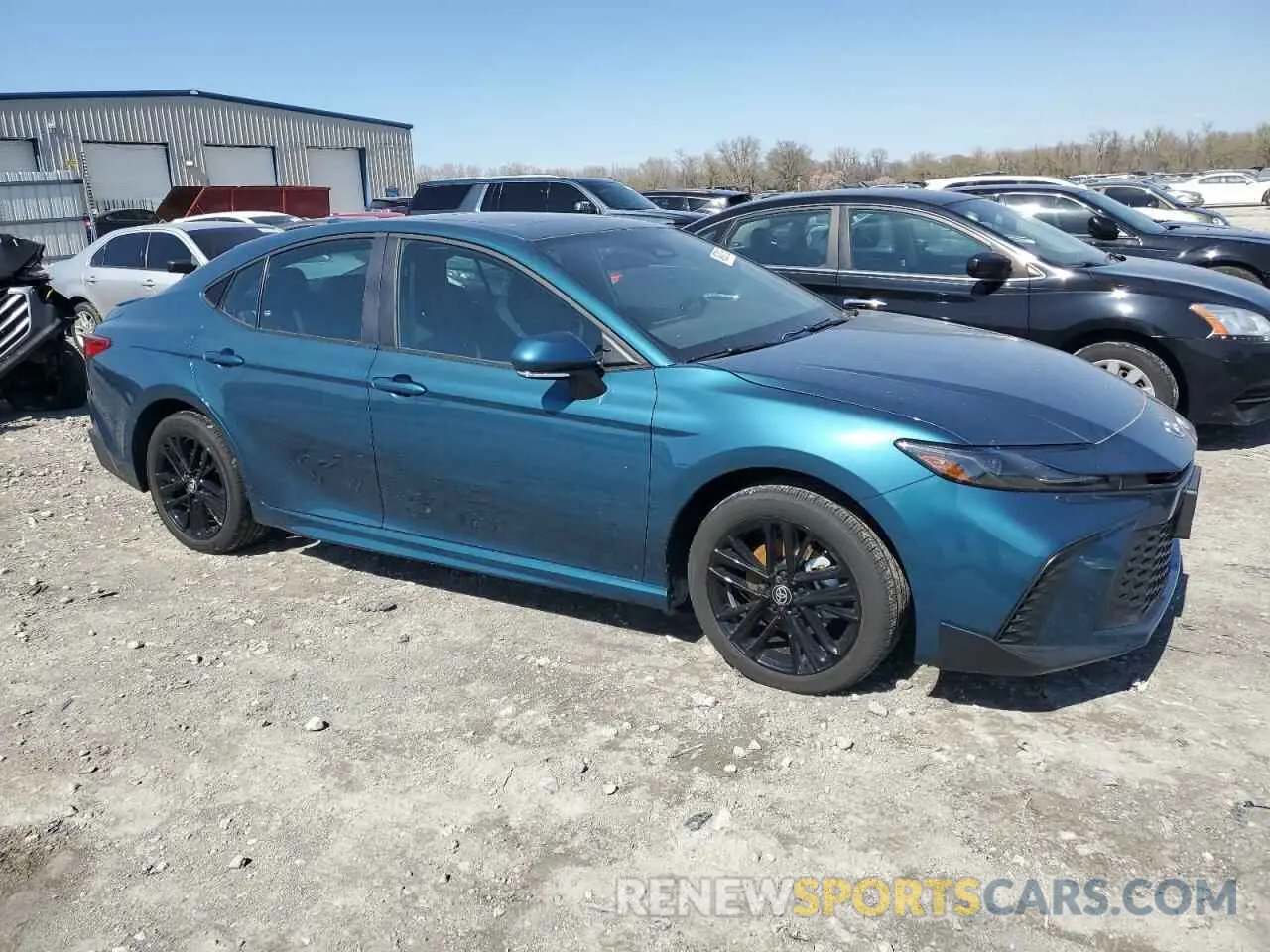 4 Photograph of a damaged car 4T1DBADK9SU005816 TOYOTA CAMRY 2025