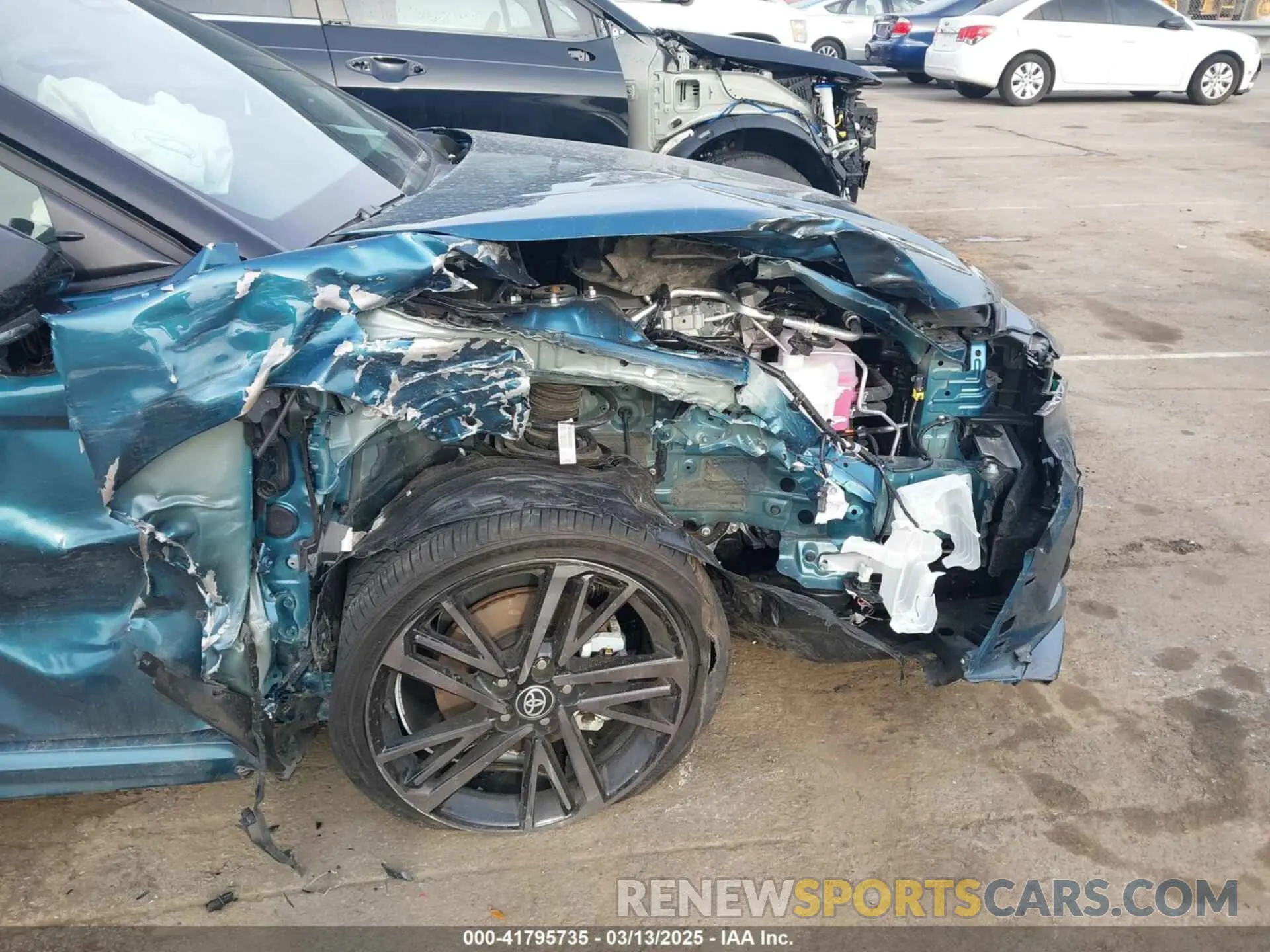 18 Photograph of a damaged car 4T1DBADK9SU005931 TOYOTA CAMRY 2025