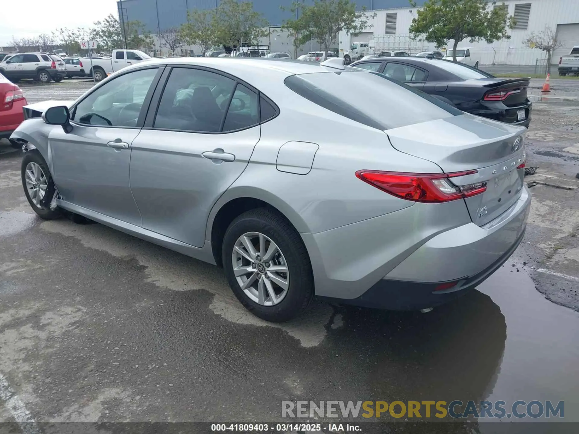 3 Photograph of a damaged car 4T1DBADK9SU017951 TOYOTA CAMRY 2025