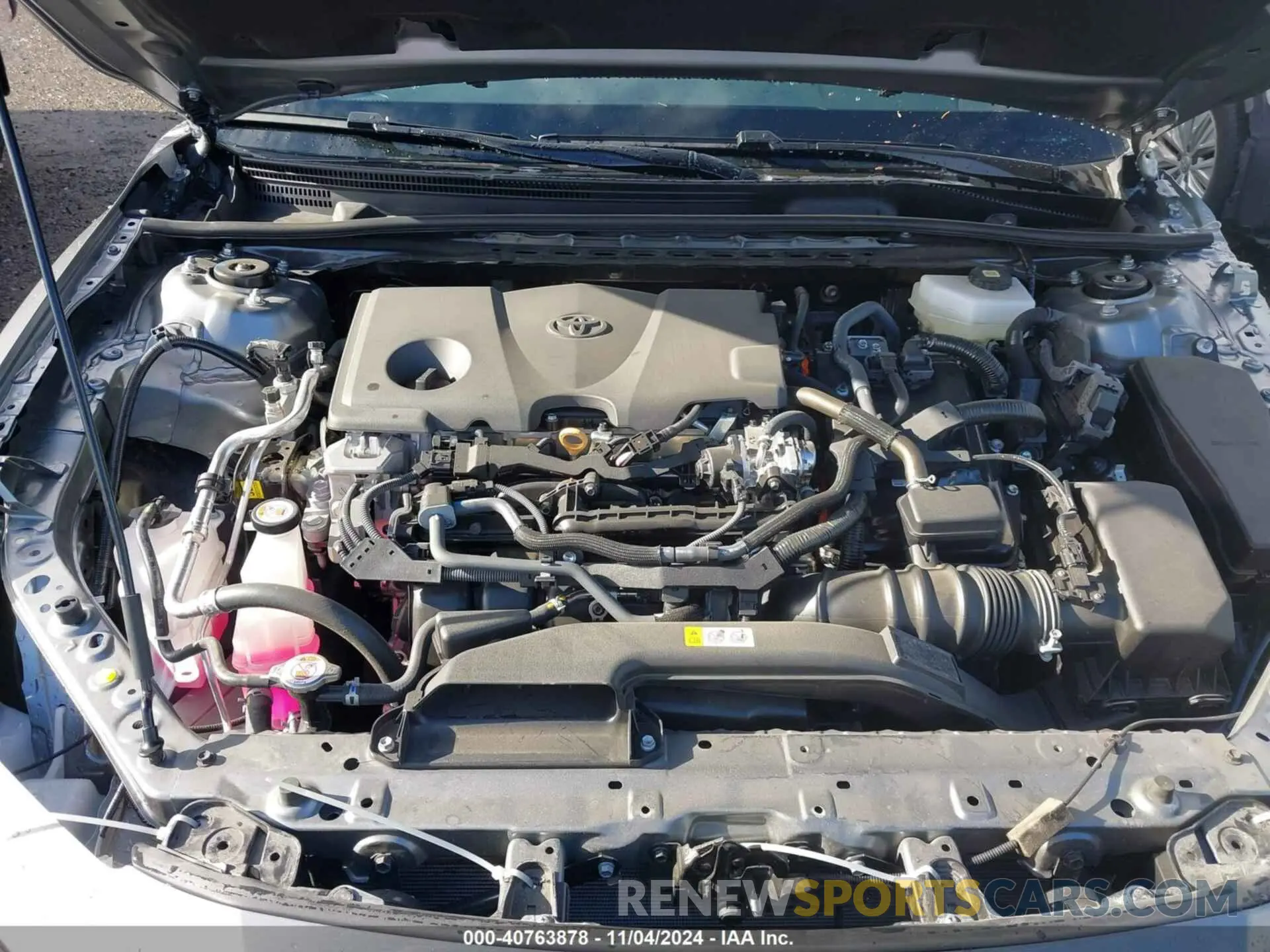 10 Photograph of a damaged car 4T1DBADK9SU502543 TOYOTA CAMRY 2025