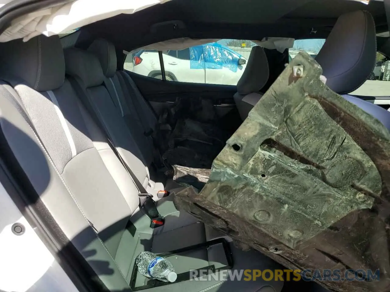 11 Photograph of a damaged car 4T1DBADK9SU512604 TOYOTA CAMRY 2025