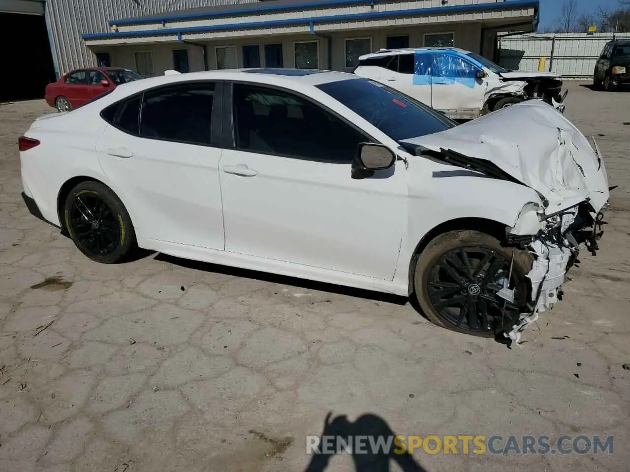 4 Photograph of a damaged car 4T1DBADK9SU512604 TOYOTA CAMRY 2025