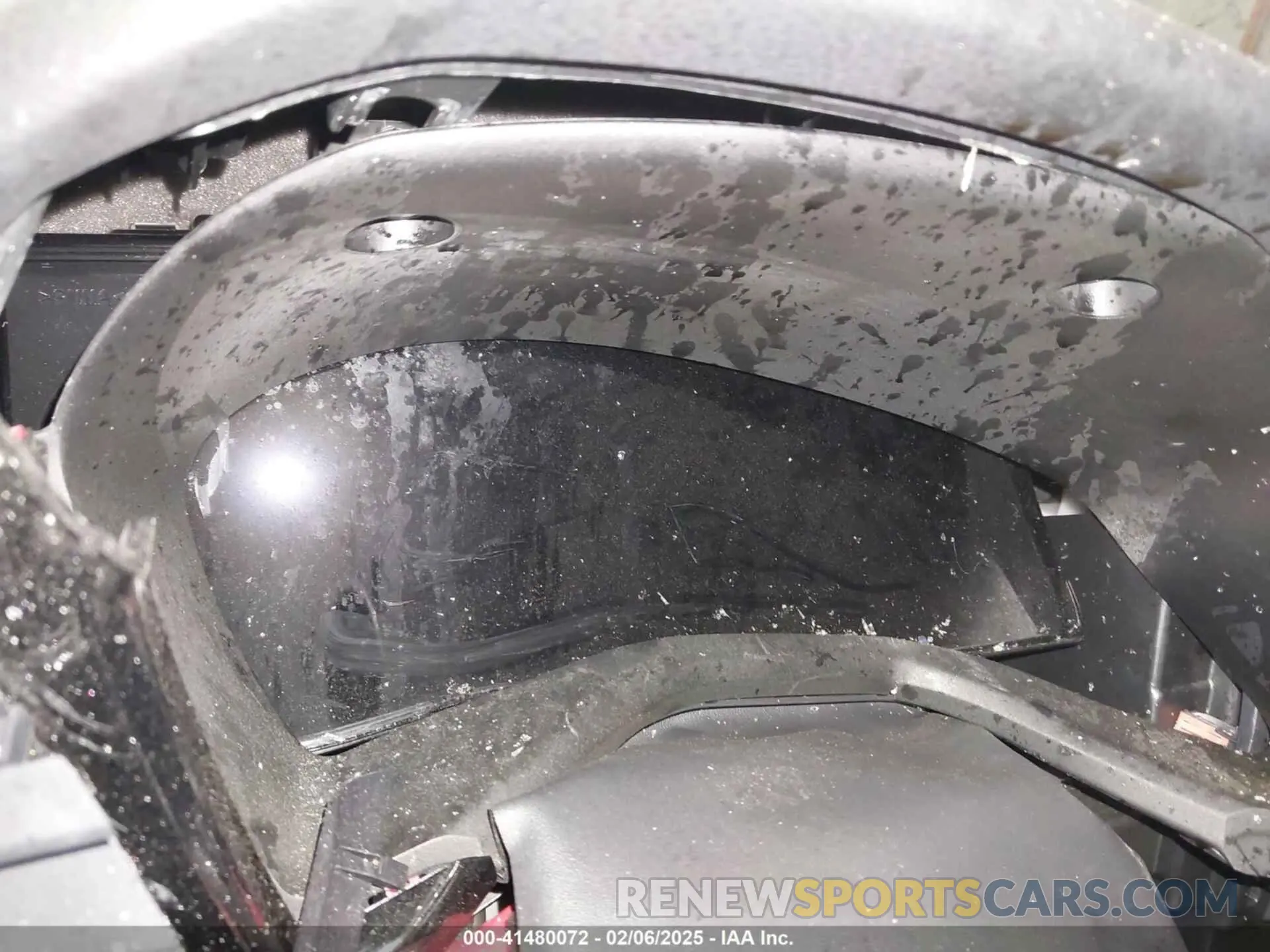 14 Photograph of a damaged car 4T1DBADKXSU518301 TOYOTA CAMRY 2025